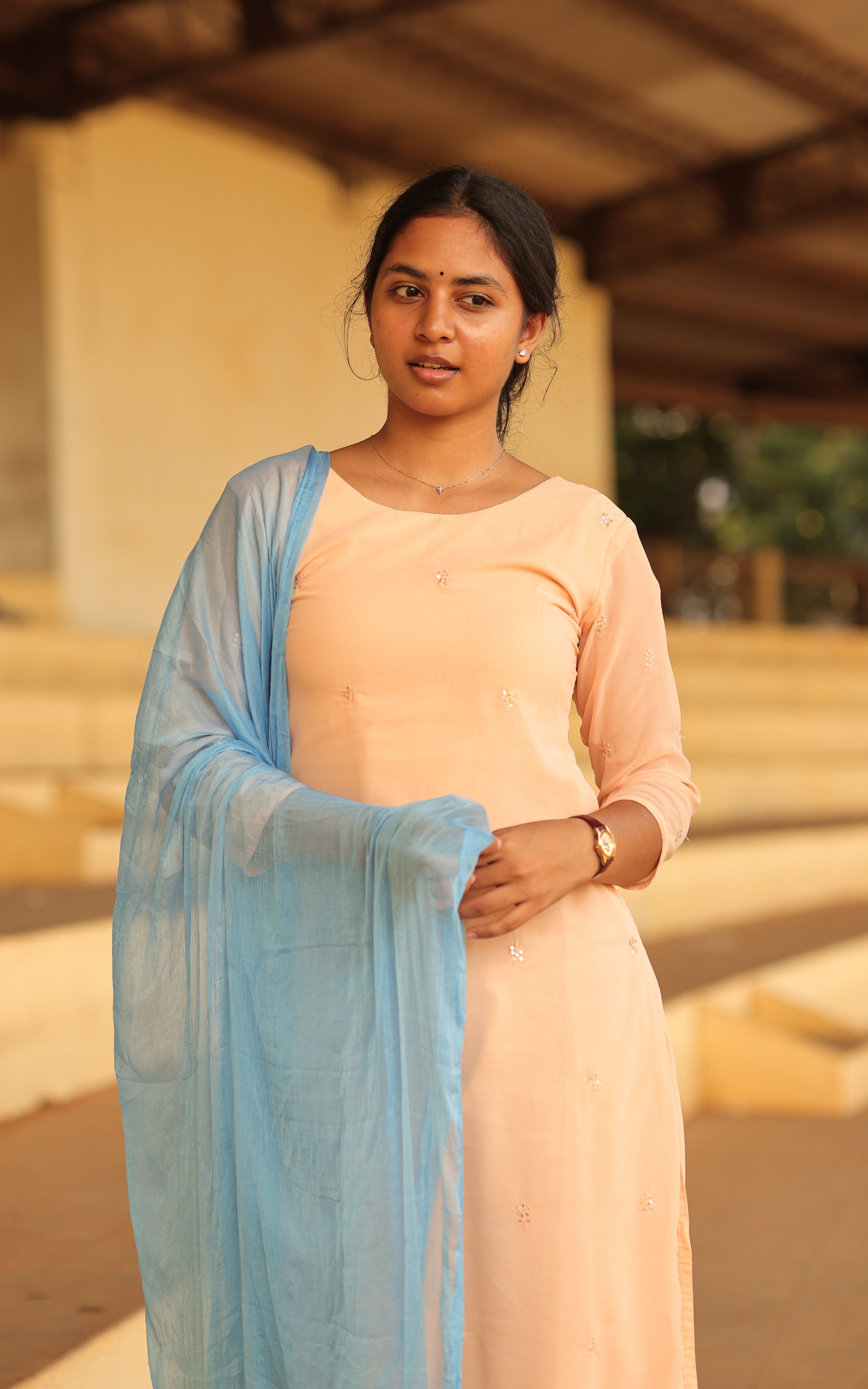 Sillunu Oru Kaadhal 1 (Kurti+Dupatta)