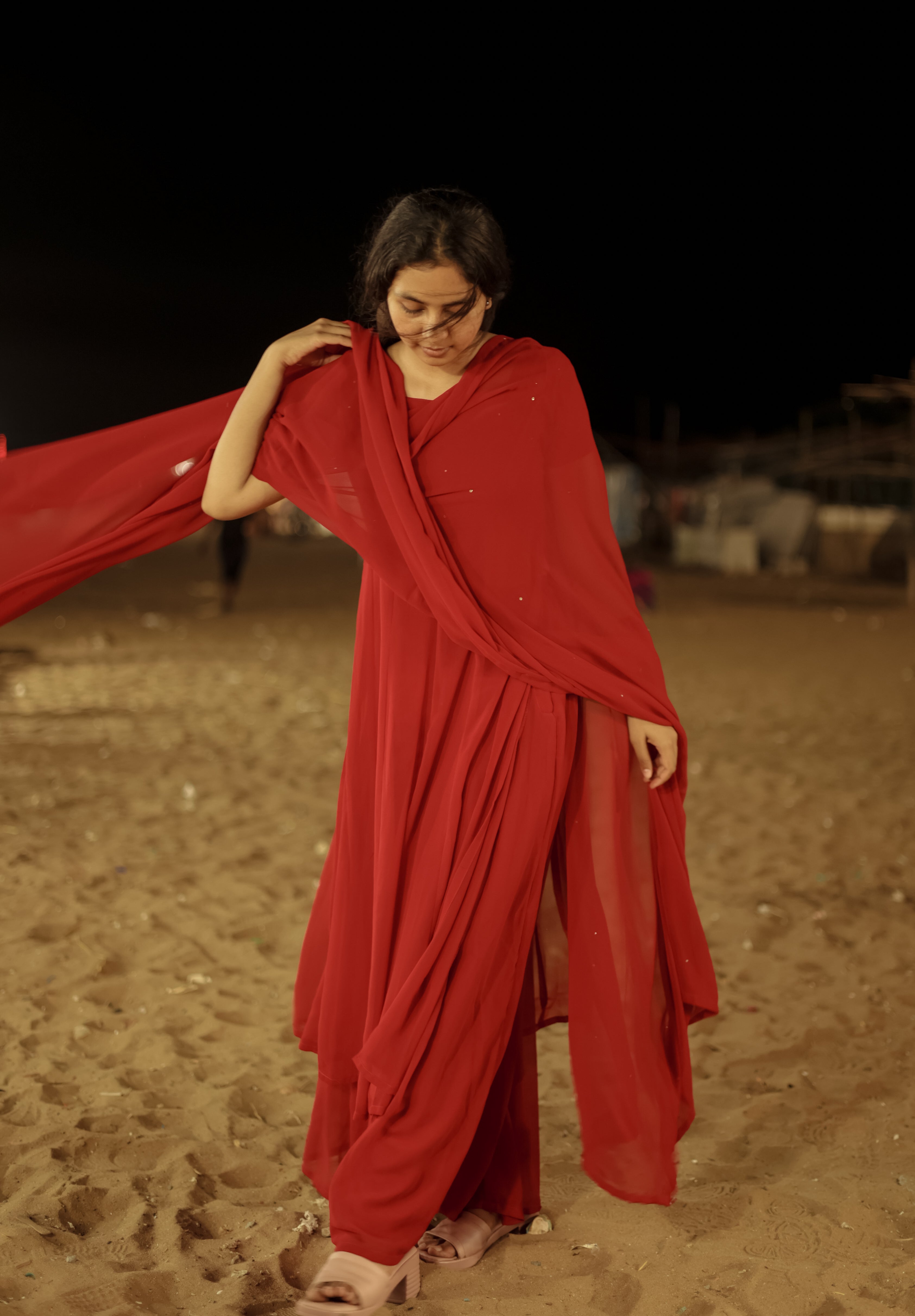 Flowy soft Georgette dupatta with a light and delicate texture, adding an elegant touch to any outfit.kurti pair with complimentary palazzo pant