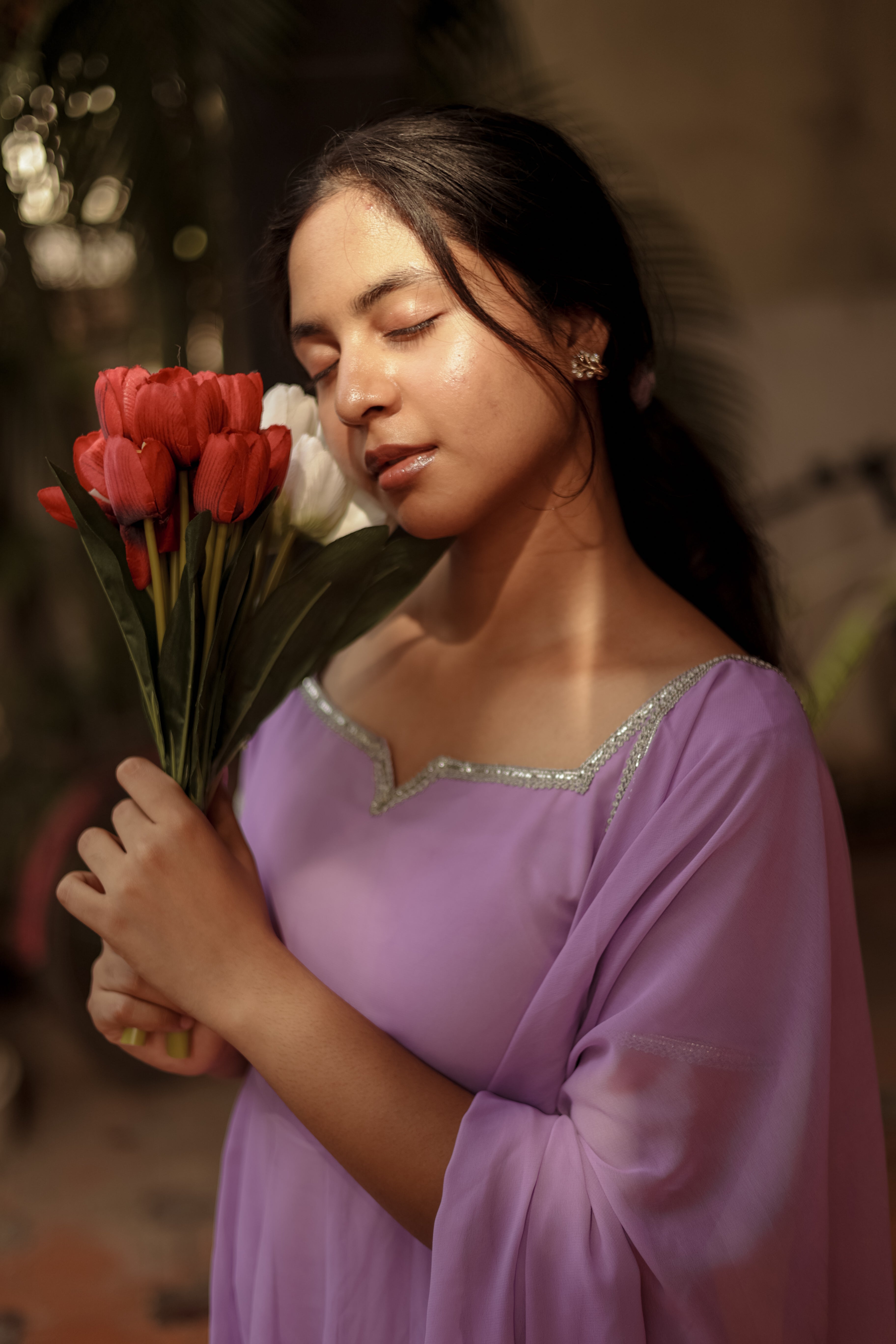 Elegant kurti featuring a back zipper closure, designed for a perfect fit. The zip ensures a sleek and tailored look, ideal for a stylish and comfortable appearance.