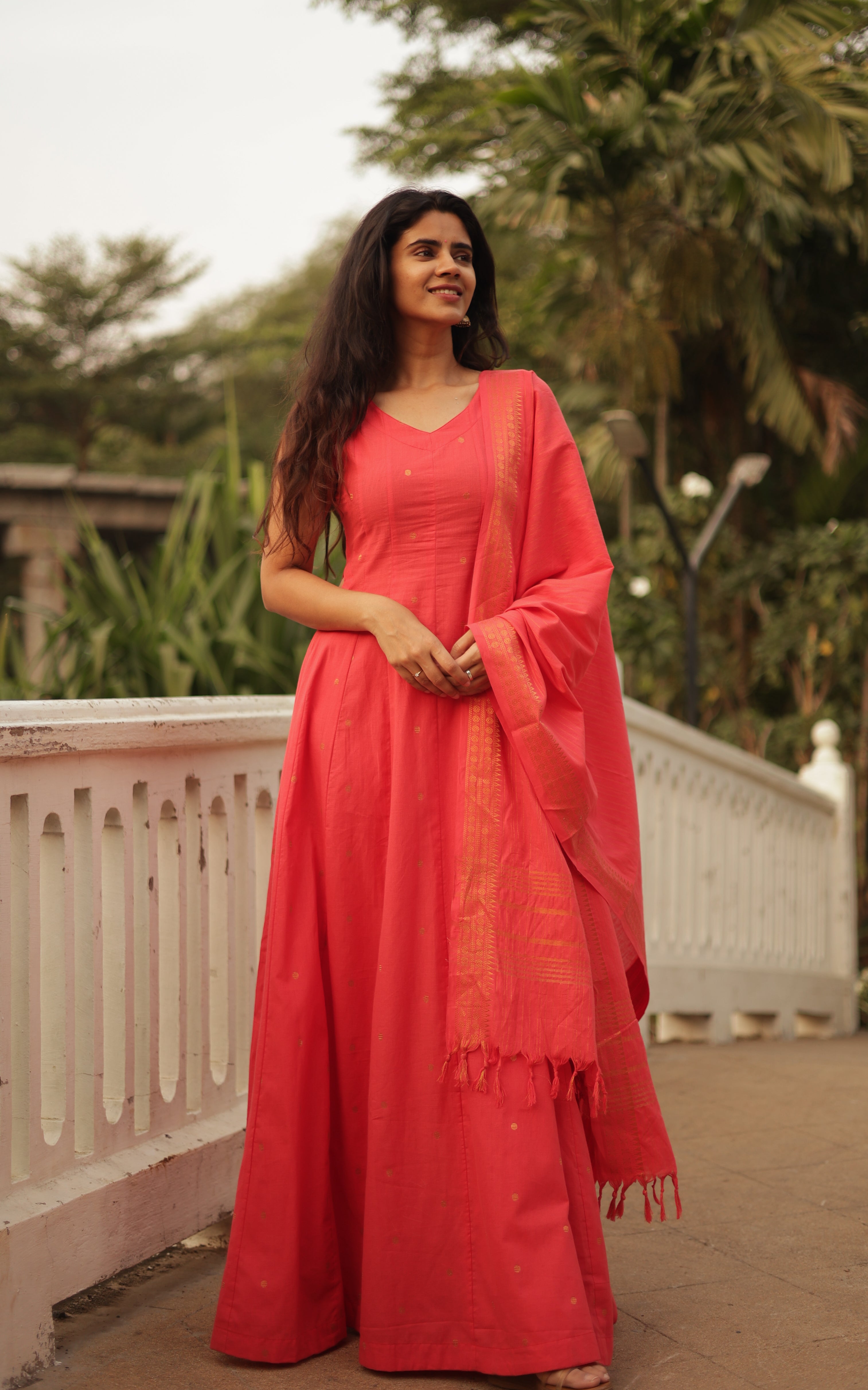 Soundariya BB19 (Kurti+Dupatta)