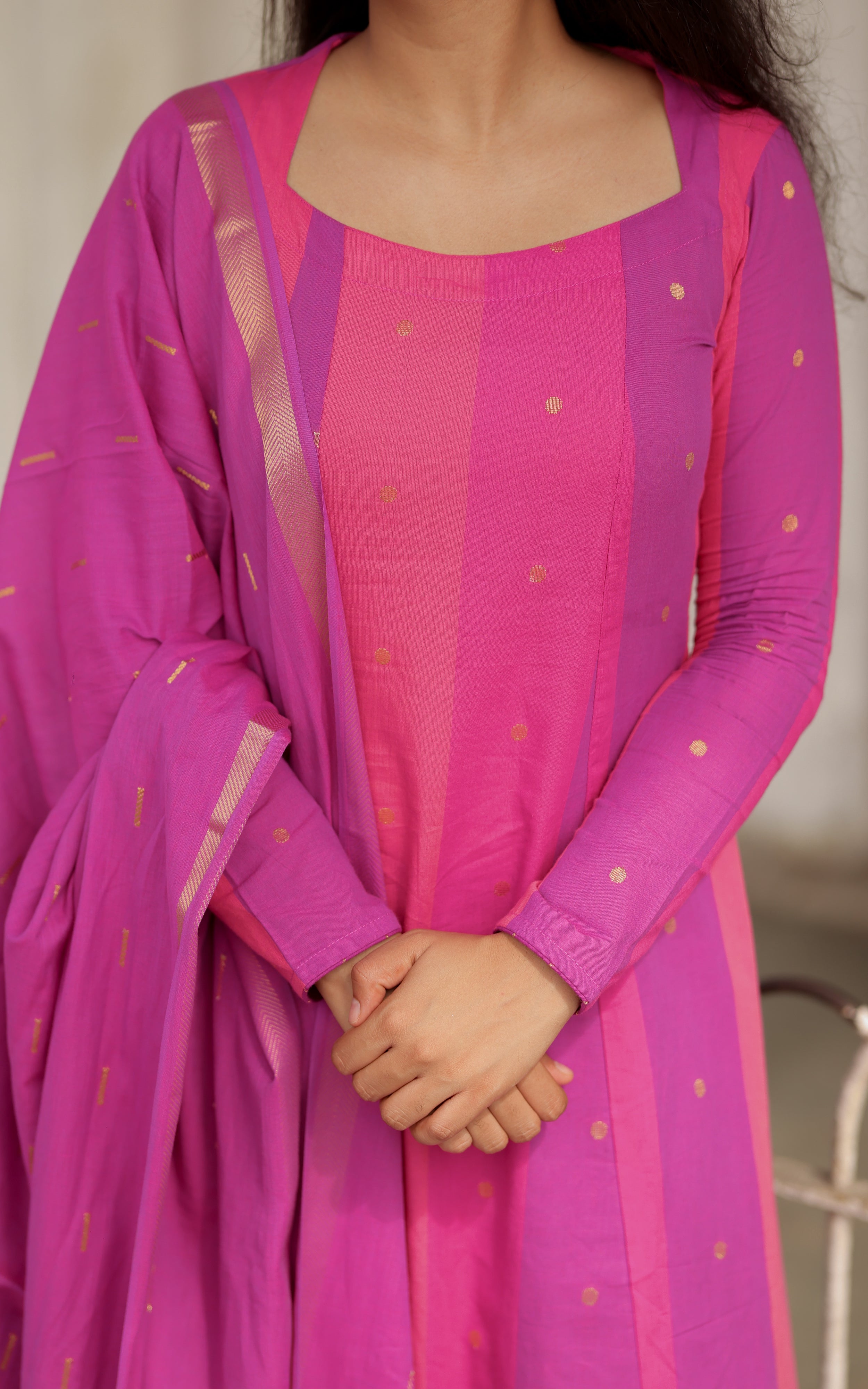 Pon Thamarai (Kurti+Dupatta)