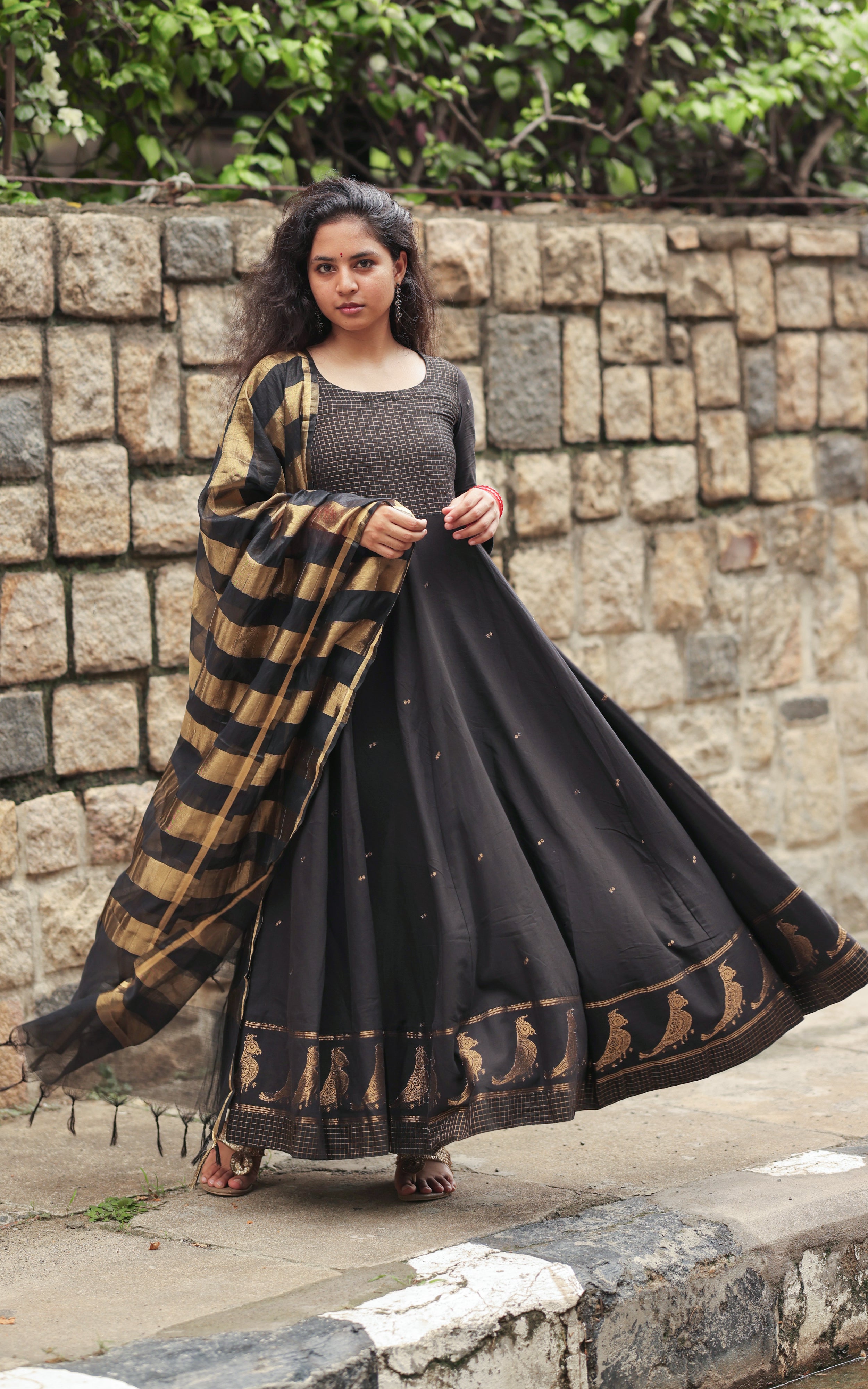 Paingili Black  (Kurti+Dupatta)