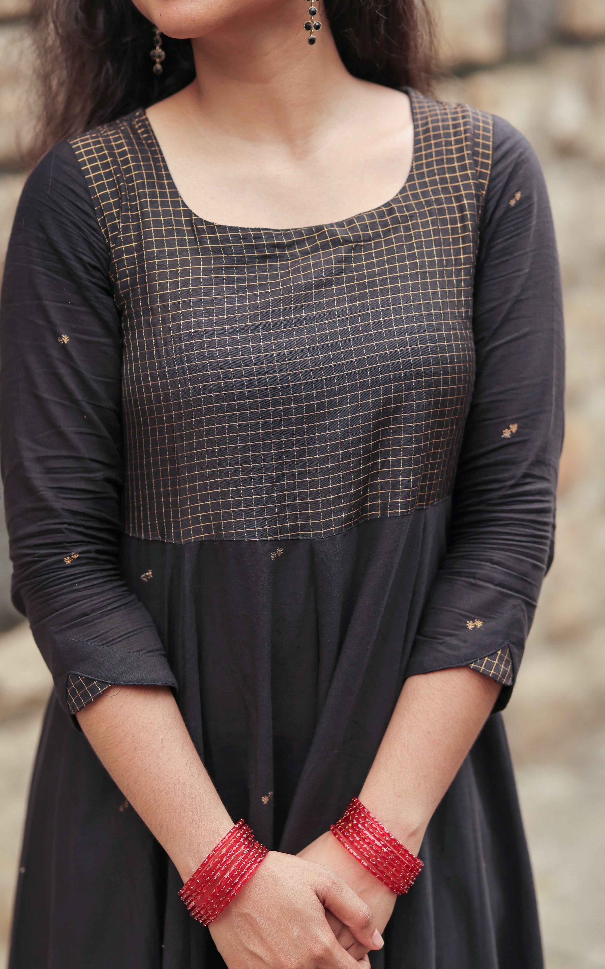 Paingili Black  (Kurti+Dupatta)