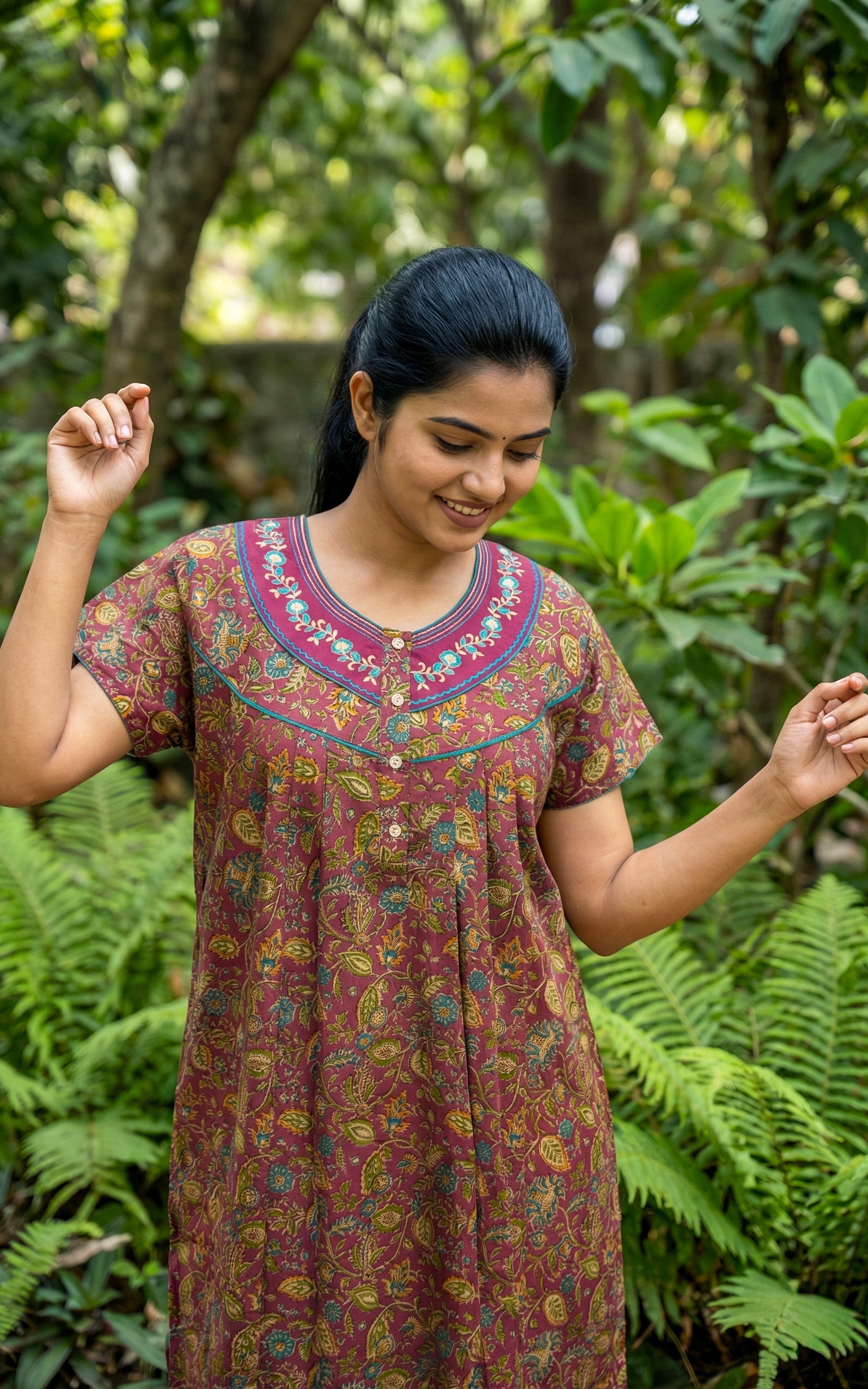 Comfortable printed cotton nighty for women
