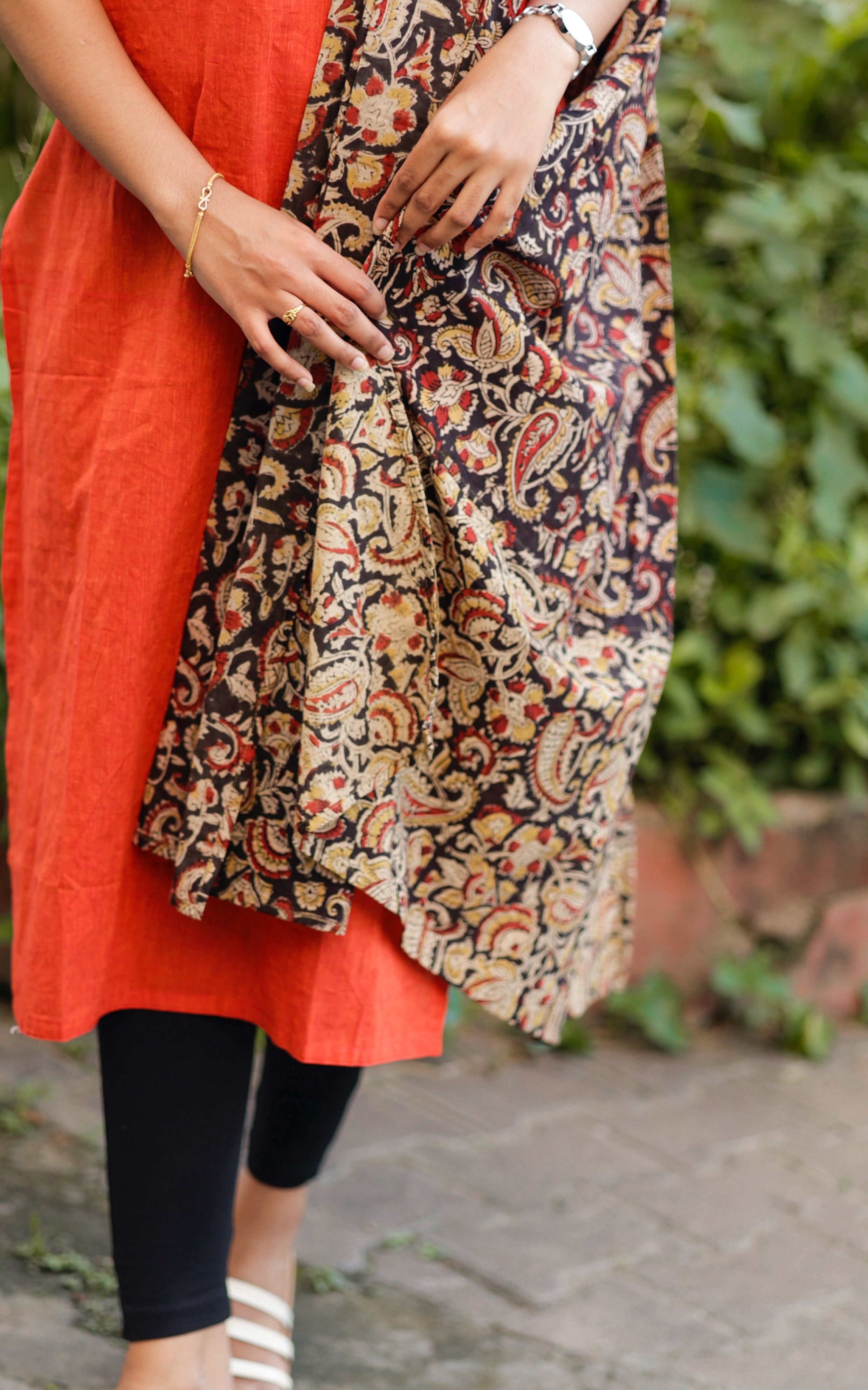 Yaradi Nee Mohini Nayan Orange (Kurti+Dupatta) KURTIS instore