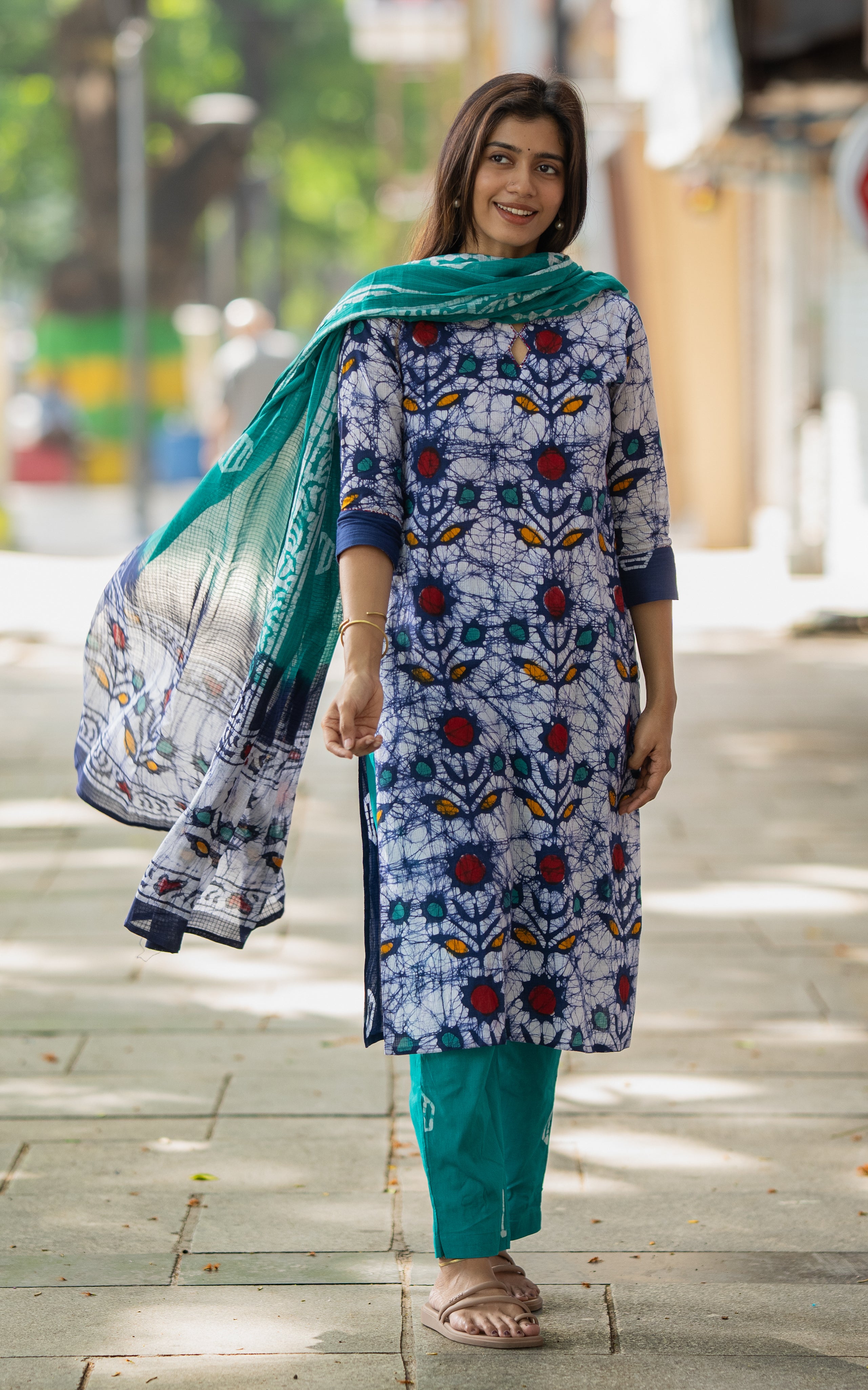 Pranika B (Kurti+Pant+Dupatta)