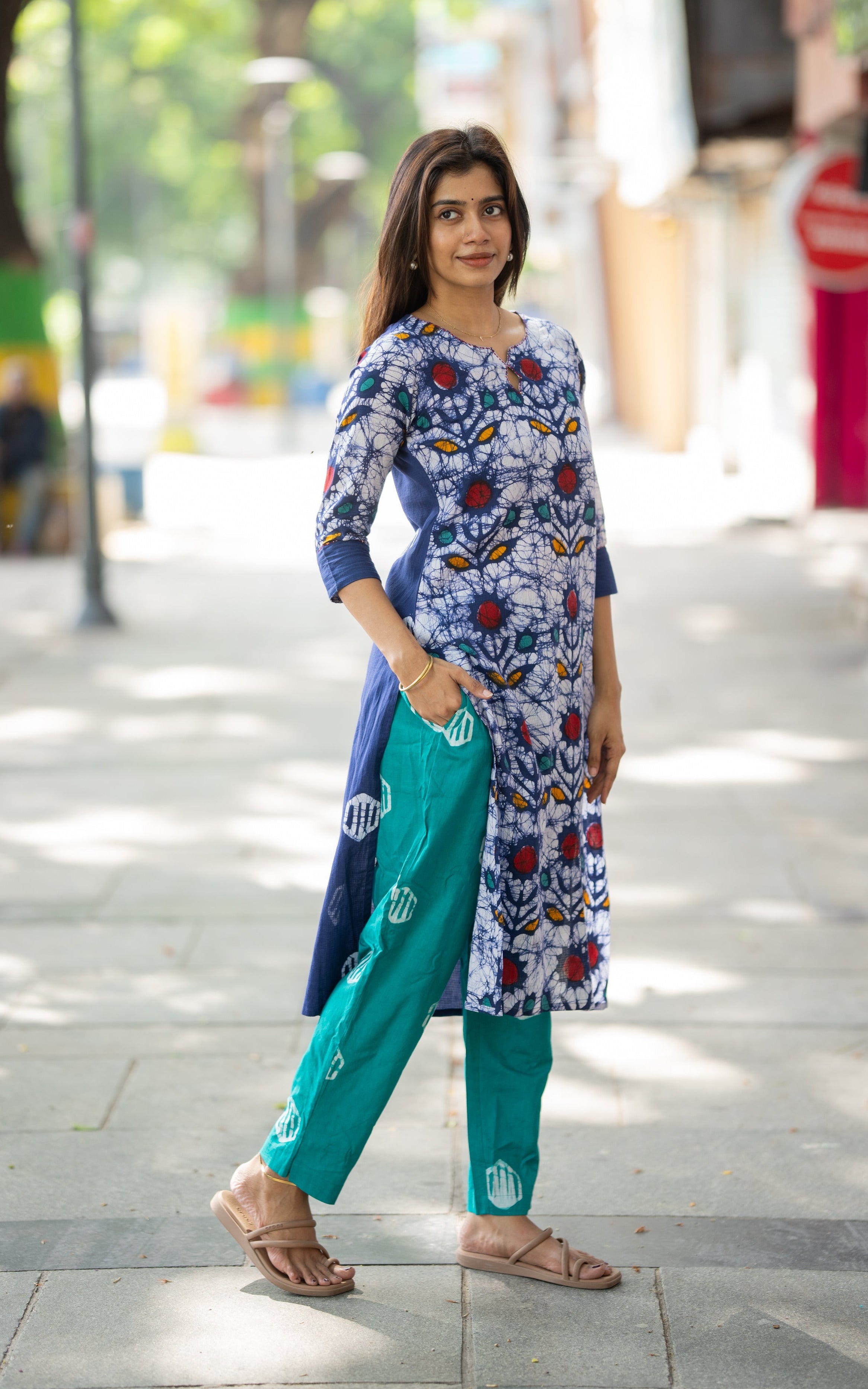 Pranika B (Kurti+Pant+Dupatta)