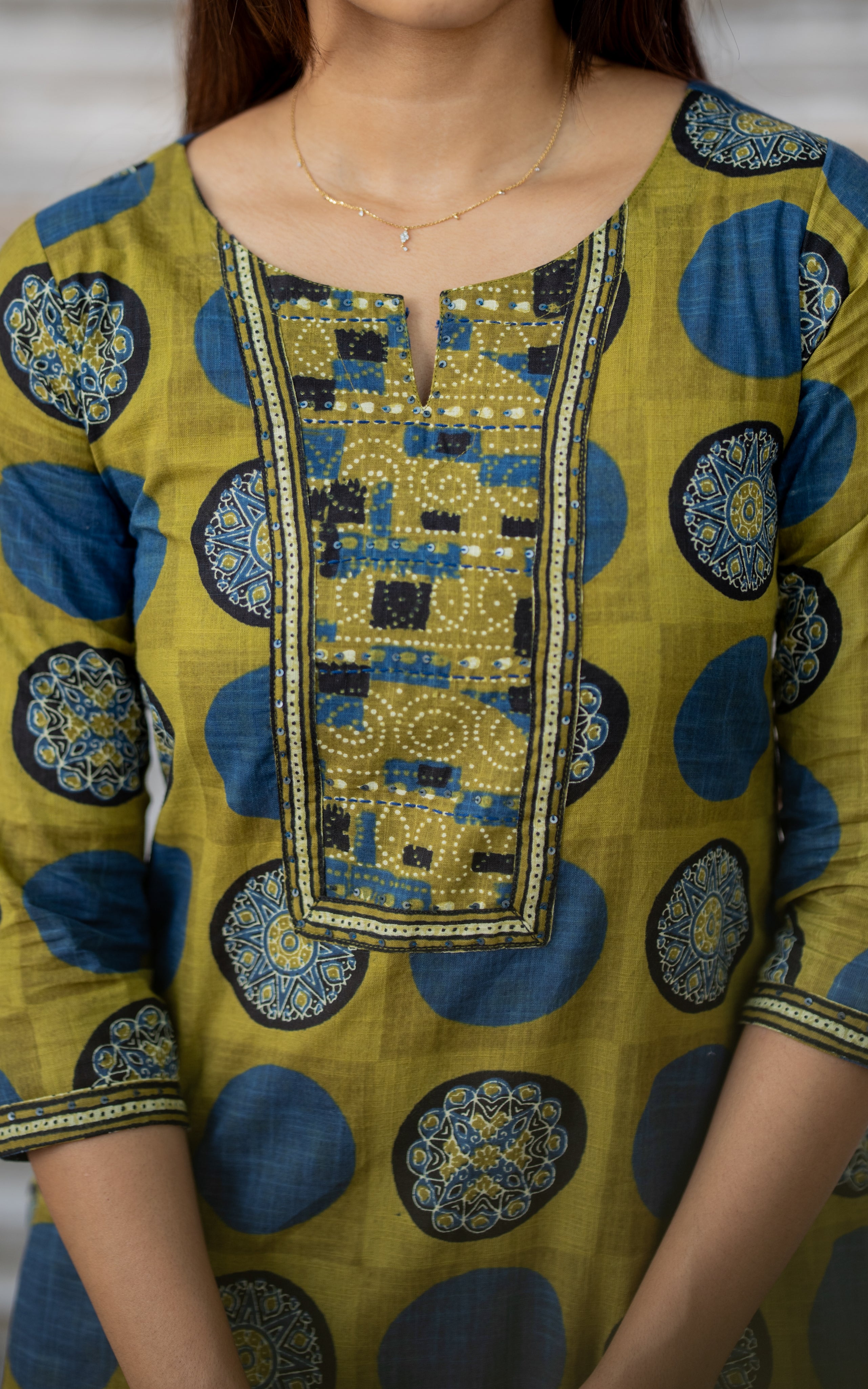 Desika B (Kurti+Pant+Dupatta)