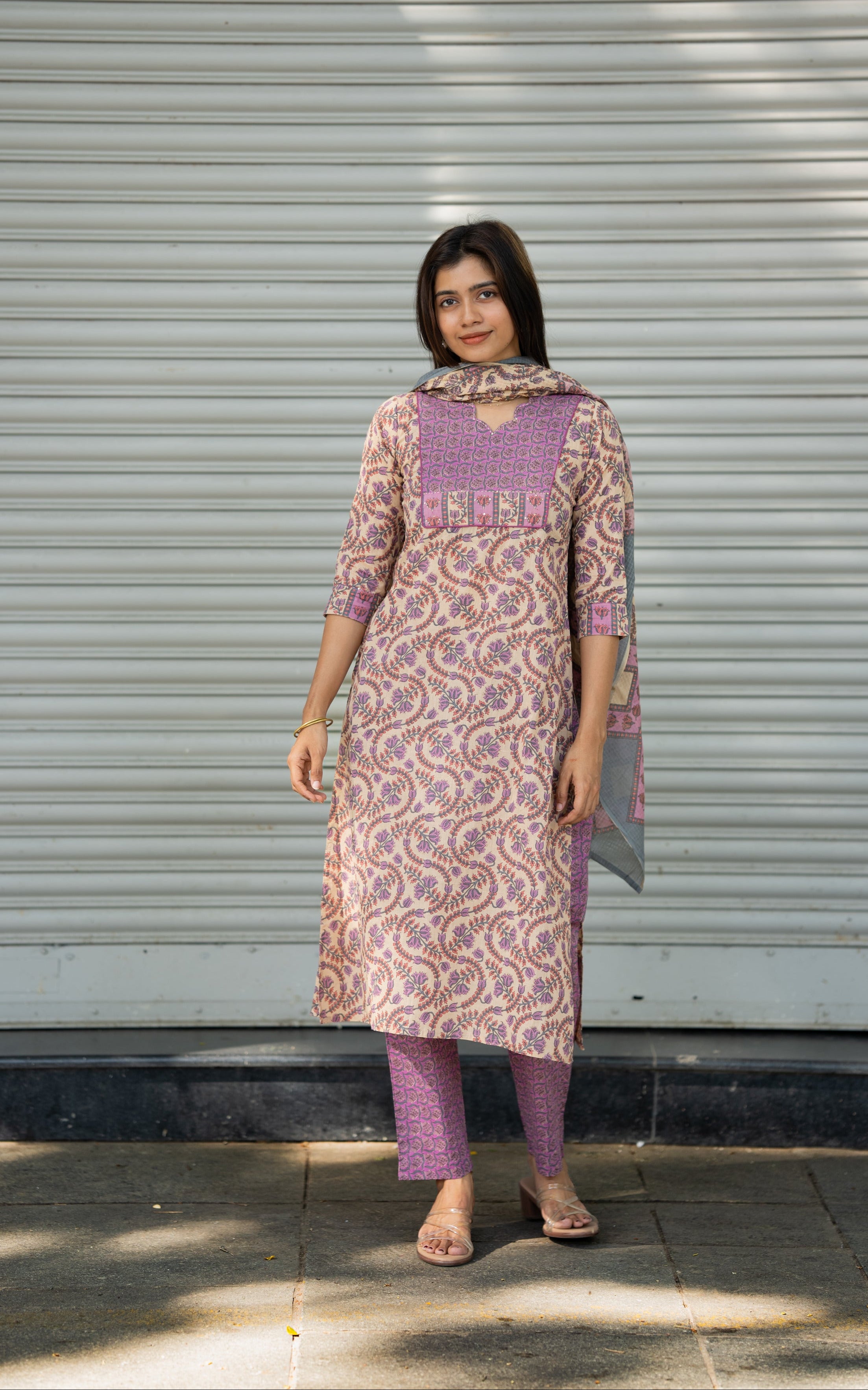Jenisha C (Kurti+Pant+Dupatta)