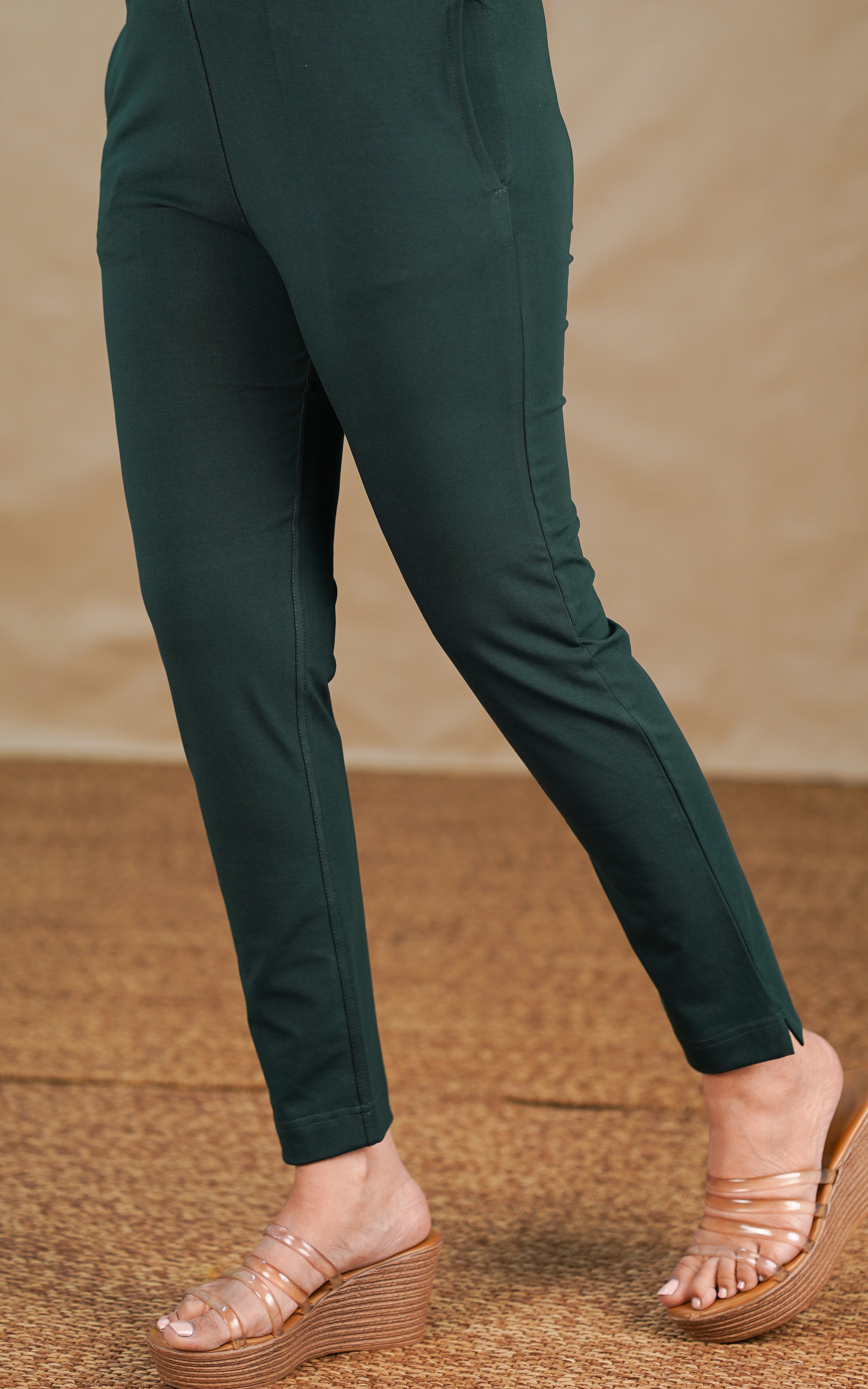 Straight Fit Stretchable Pant Bottle Green