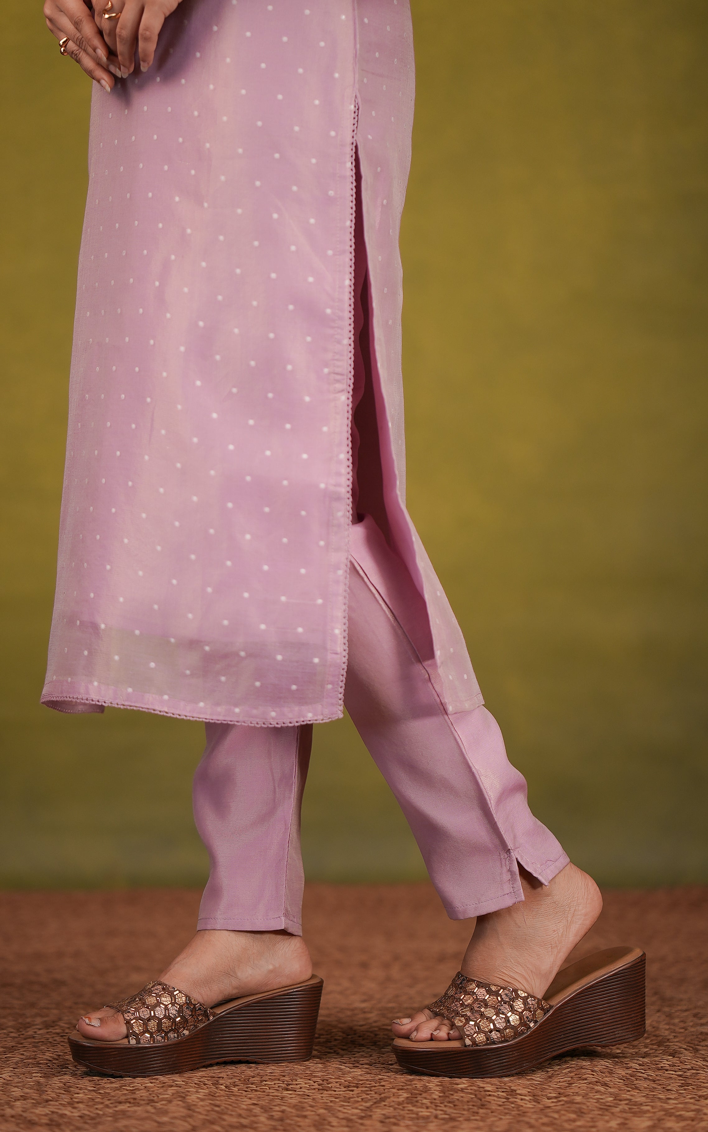 Lightweight Ethnic Set
