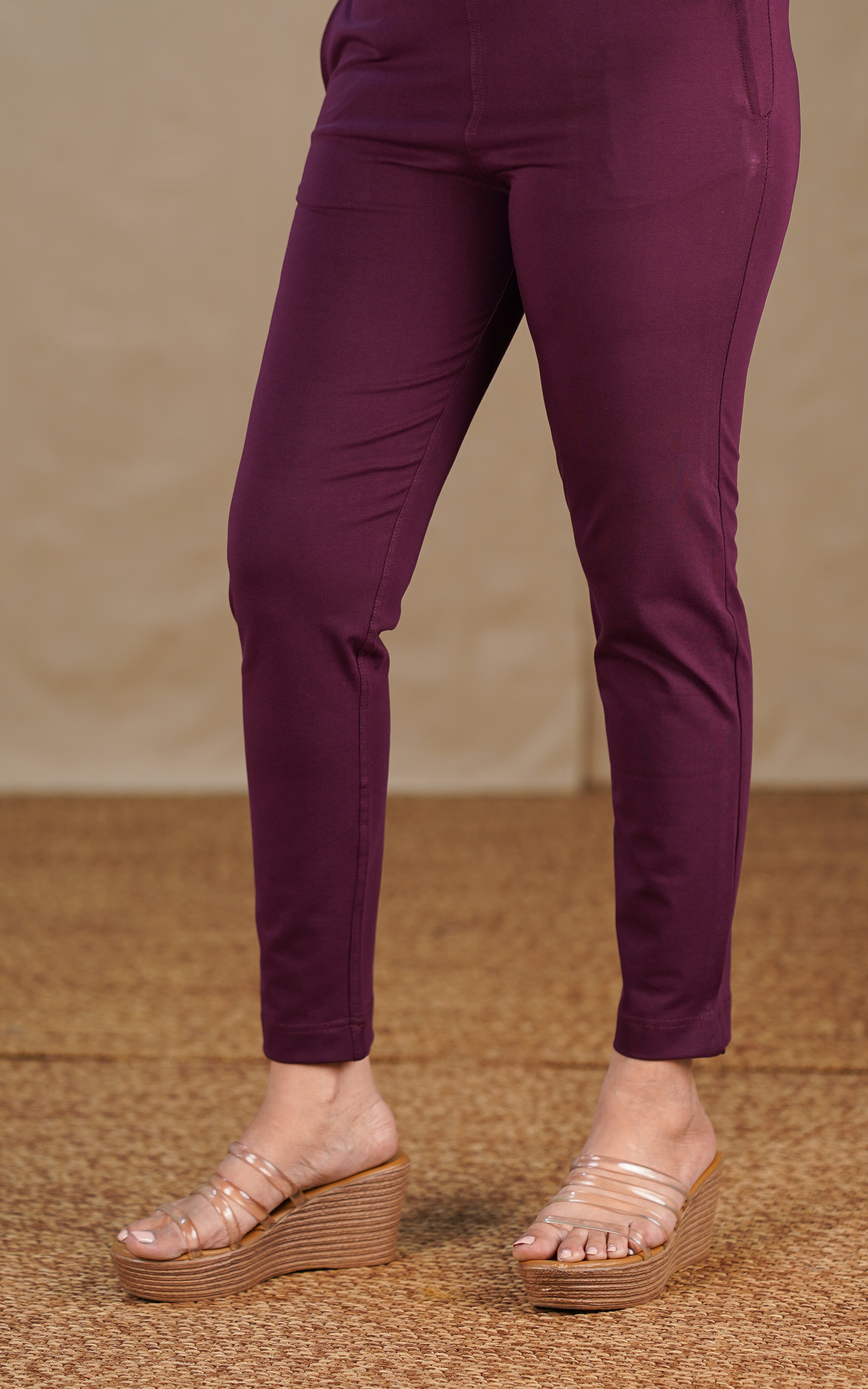 Straight Fit Stretchable Pant Wine