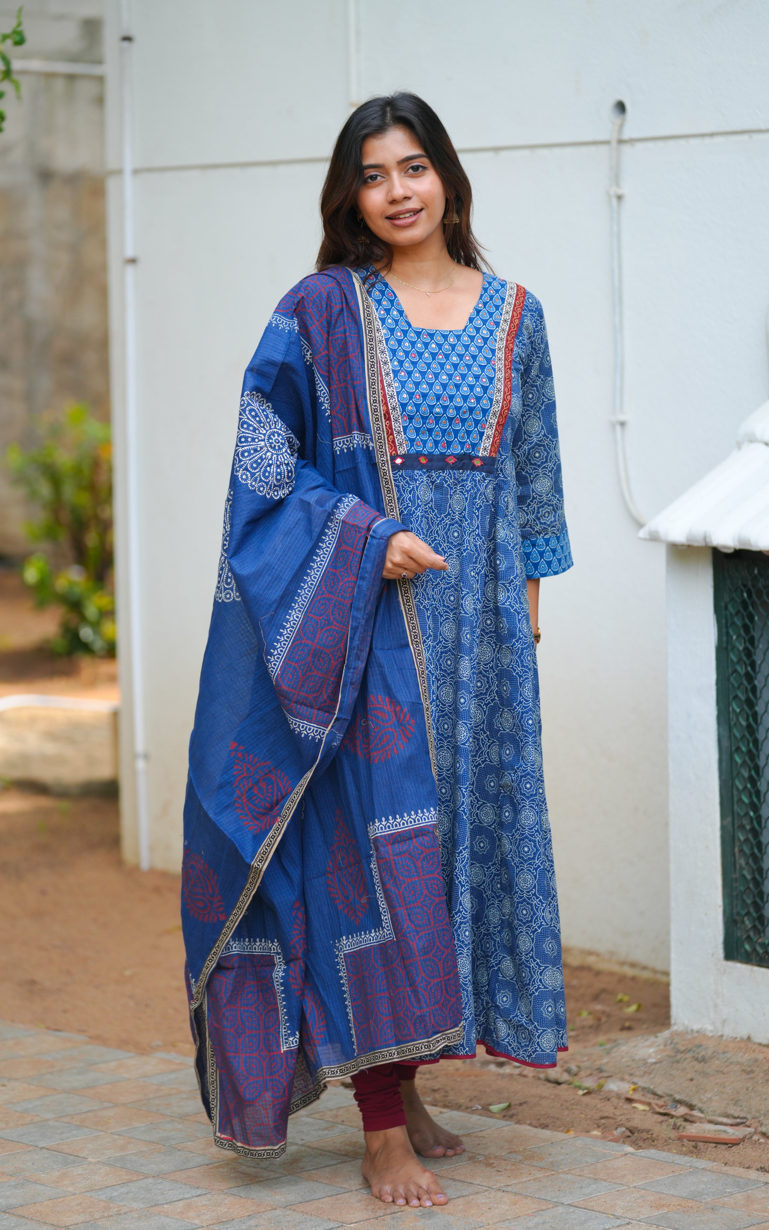 Iravathi (Kurti+Dupatta)