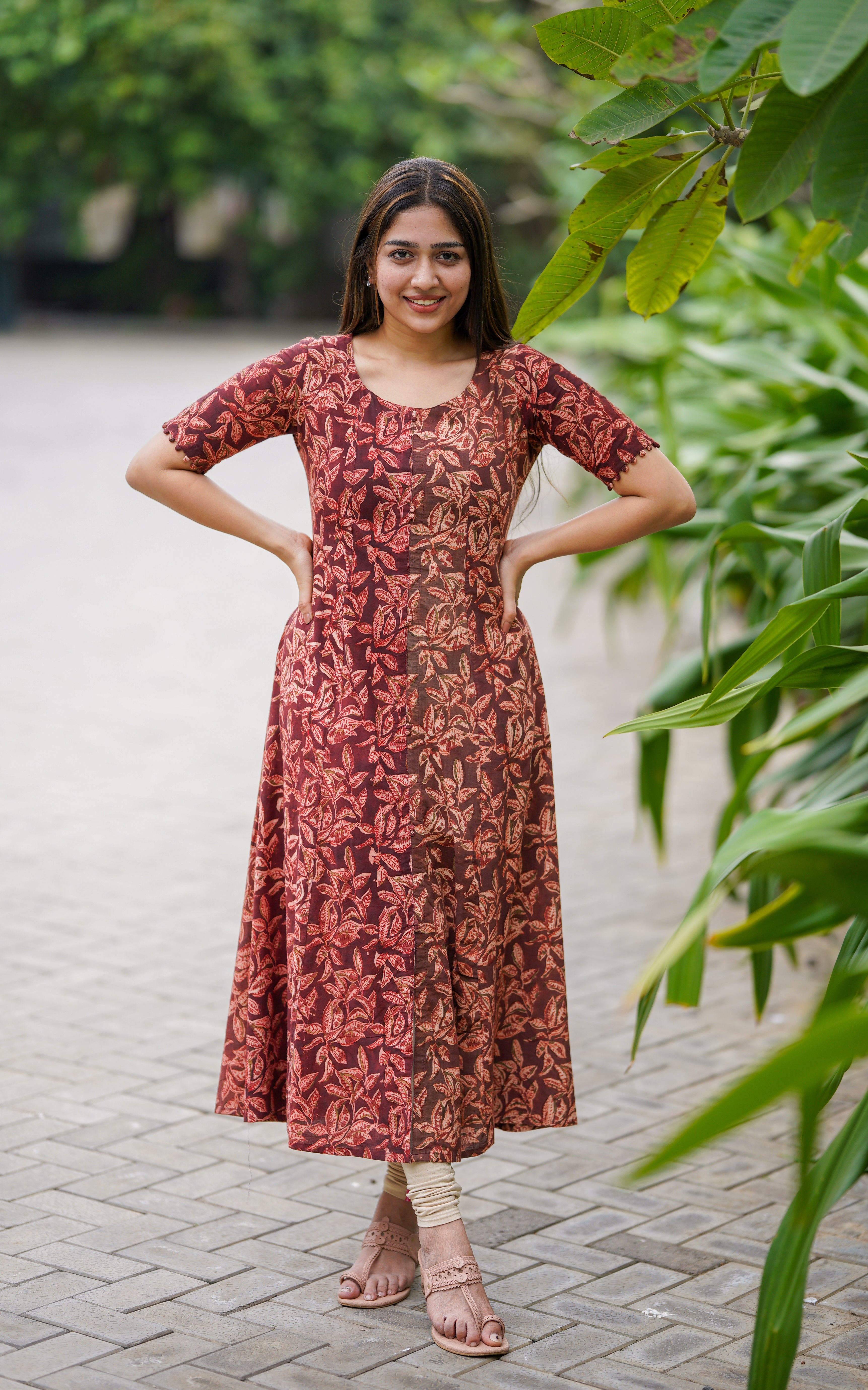 Ladies Daily Wear Straight Stitched Modern And Attractive Design Cotton  Printed Kurtis at Best Price in Kolkata | Ree's Fashion Creations