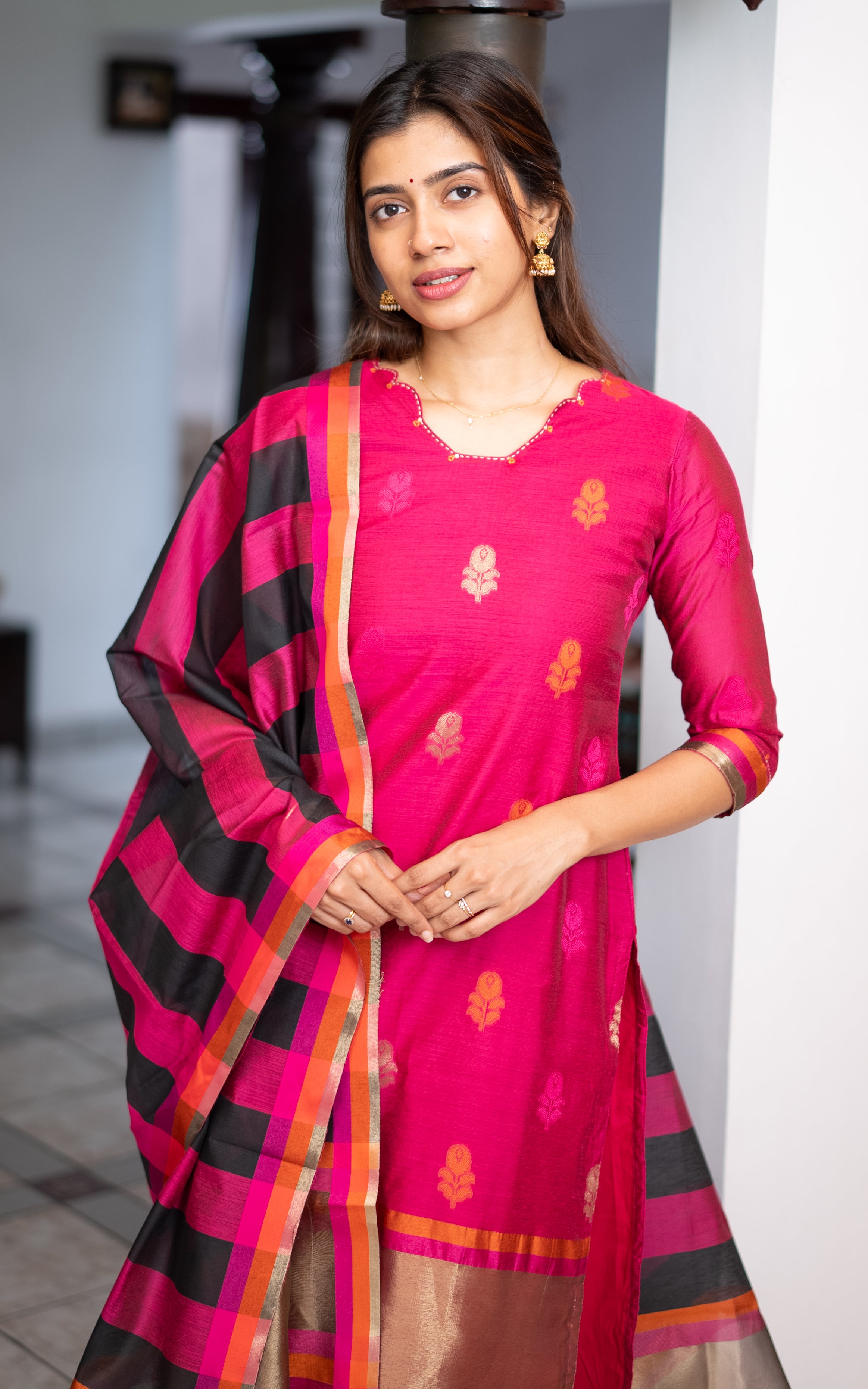 Nalavenba Pink (Kurti+Dupatta)