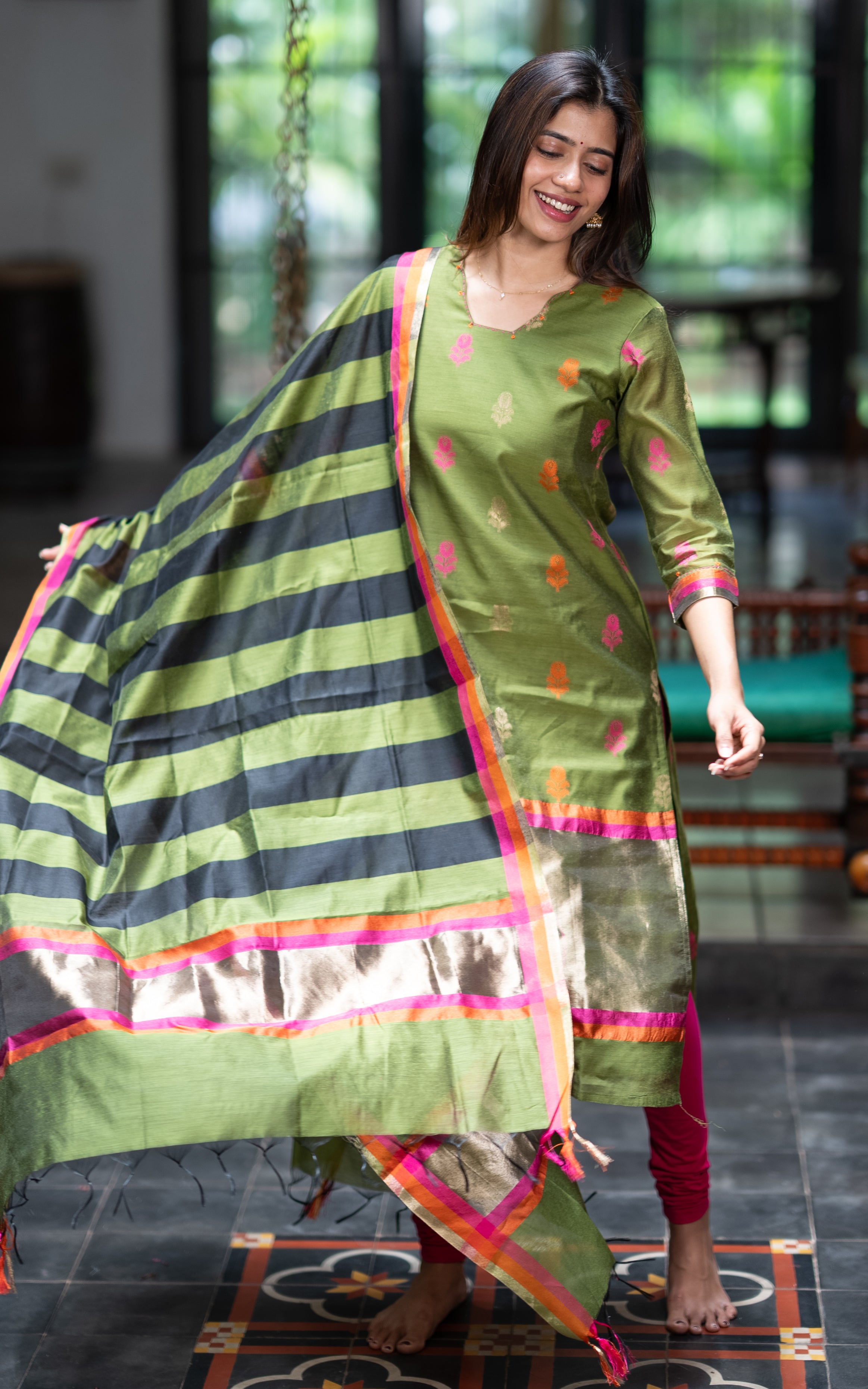 Nalavenba Mehandi Green (Kurti+Dupatta)