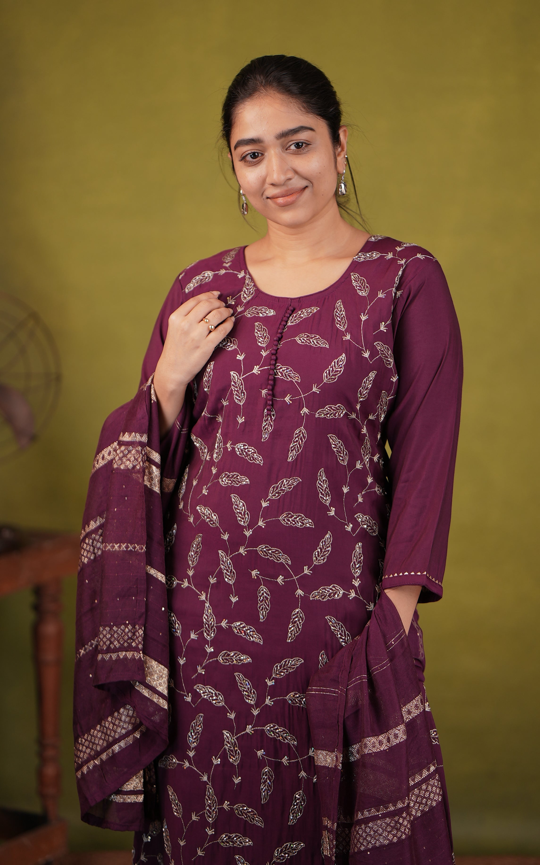 Art silk zari embroidered kurti with dupatta for women