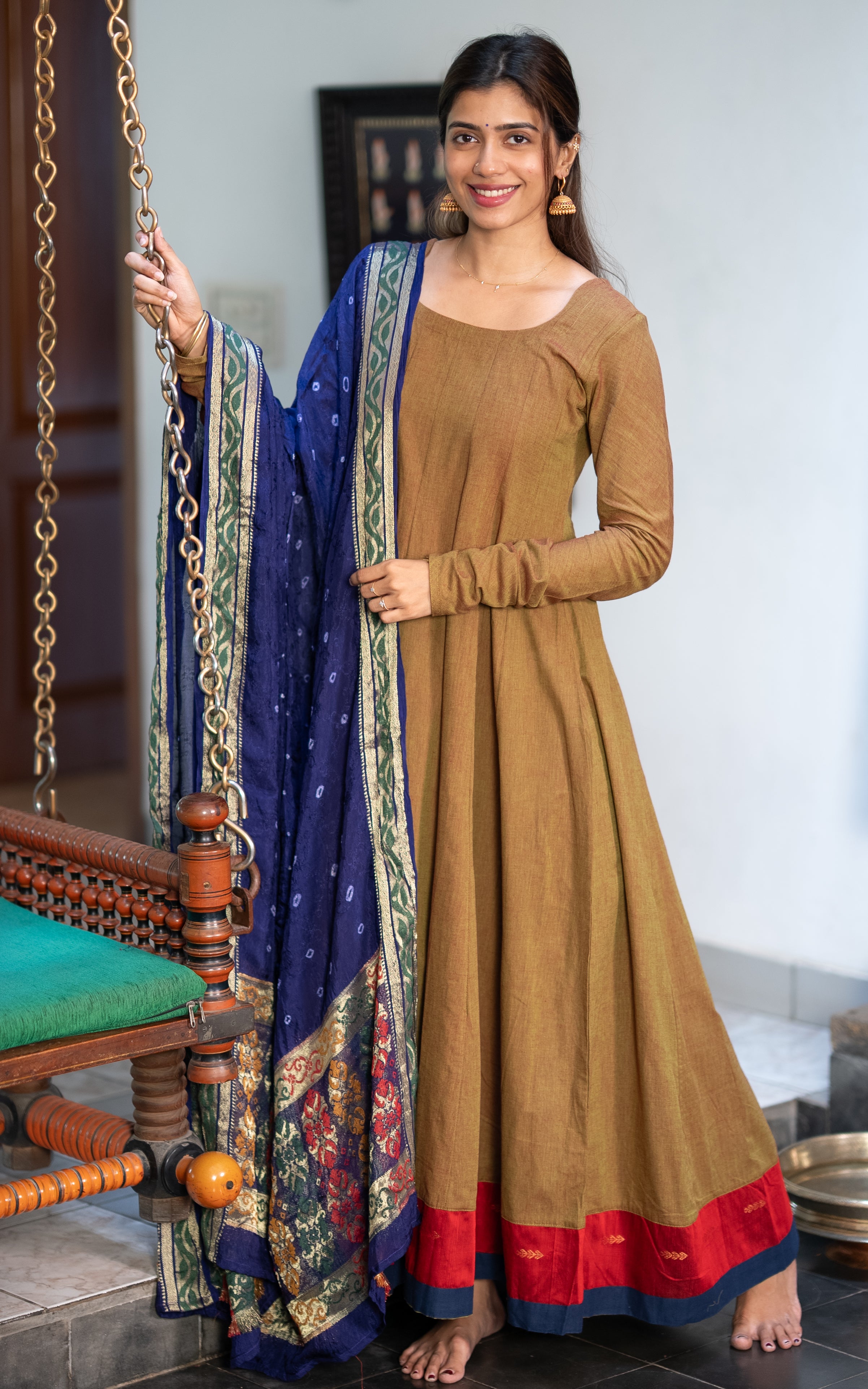 Charulatha (Kurti+Dupatta)