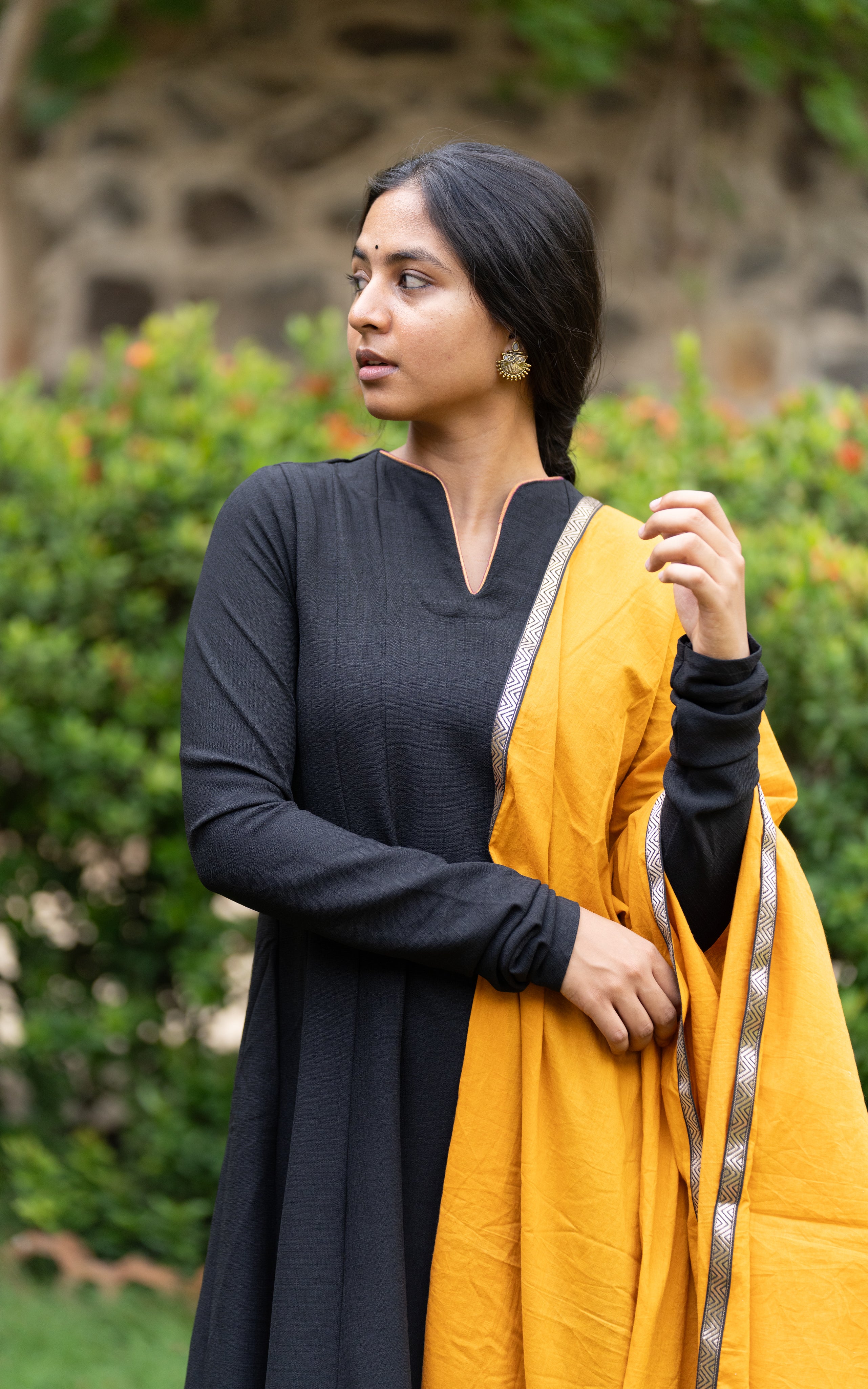 Raavanan Black (Kurti+Dupatta)