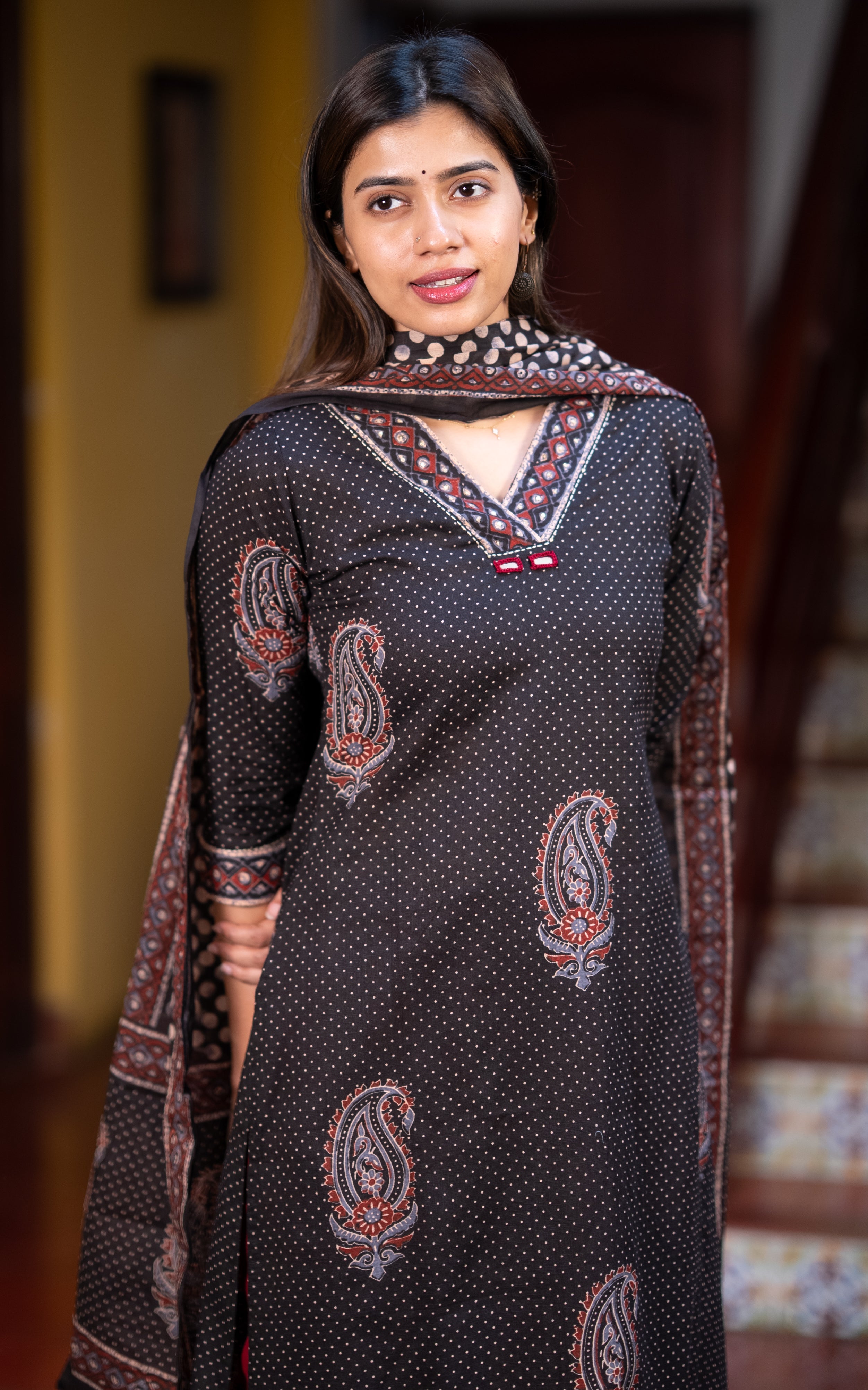 Black Cotton Casual Wear Kurti with Dupatta for Women