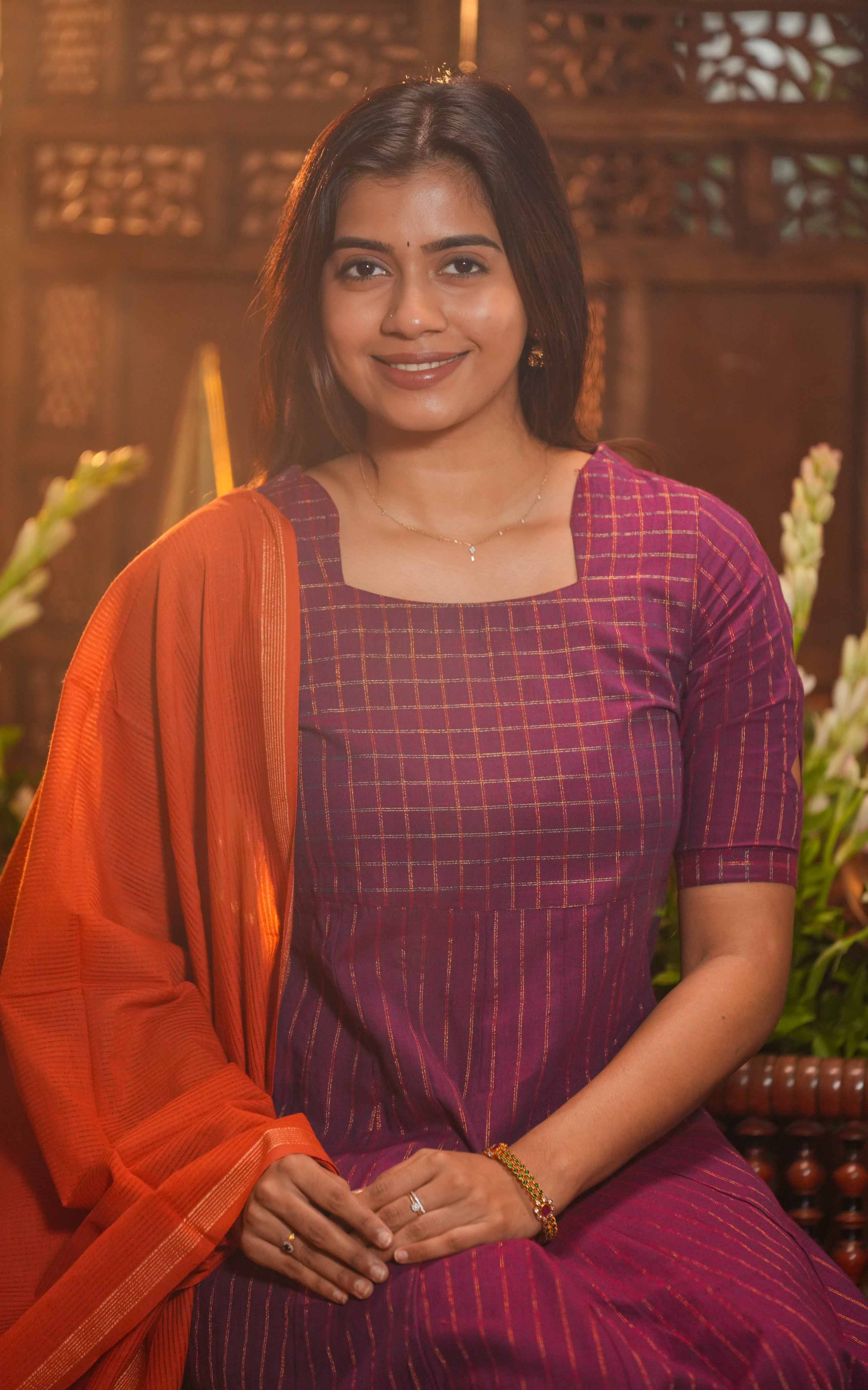 Kanimozhi (Kurti+Dupatta)