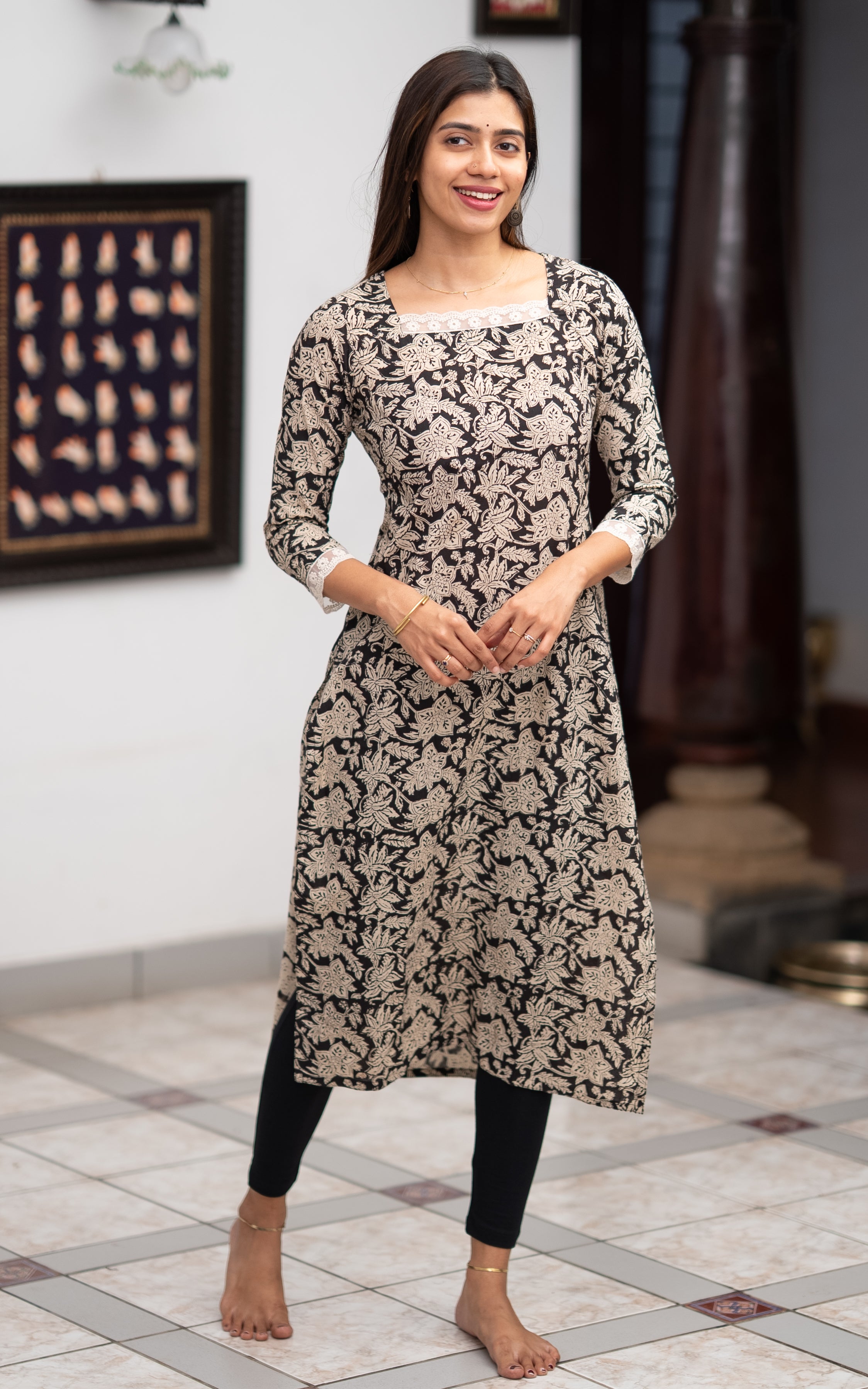 Black Cotton Daily Wear Straight Cut Kurti for Women