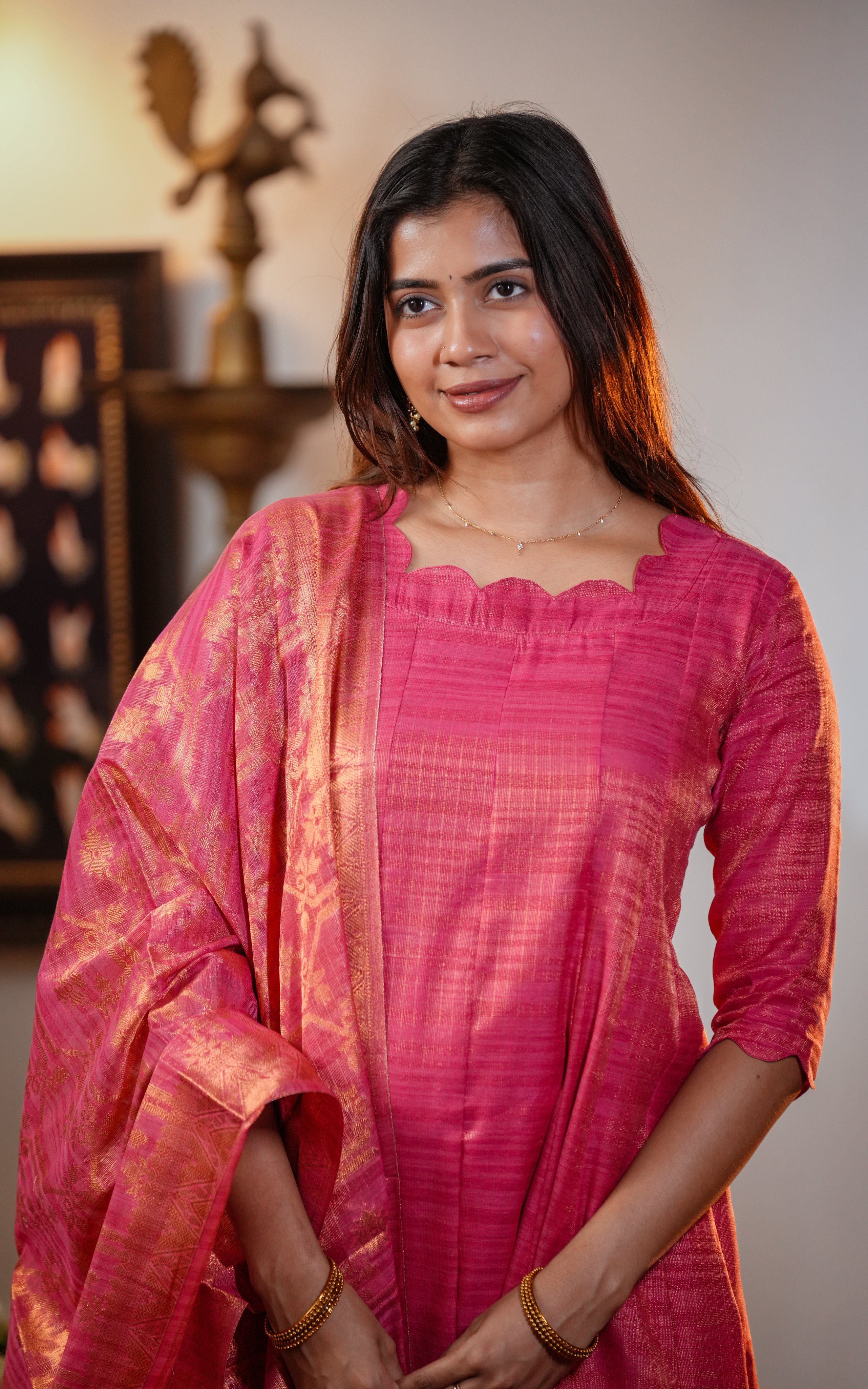Kural Mozhi Pink (Kurti+Dupatta)