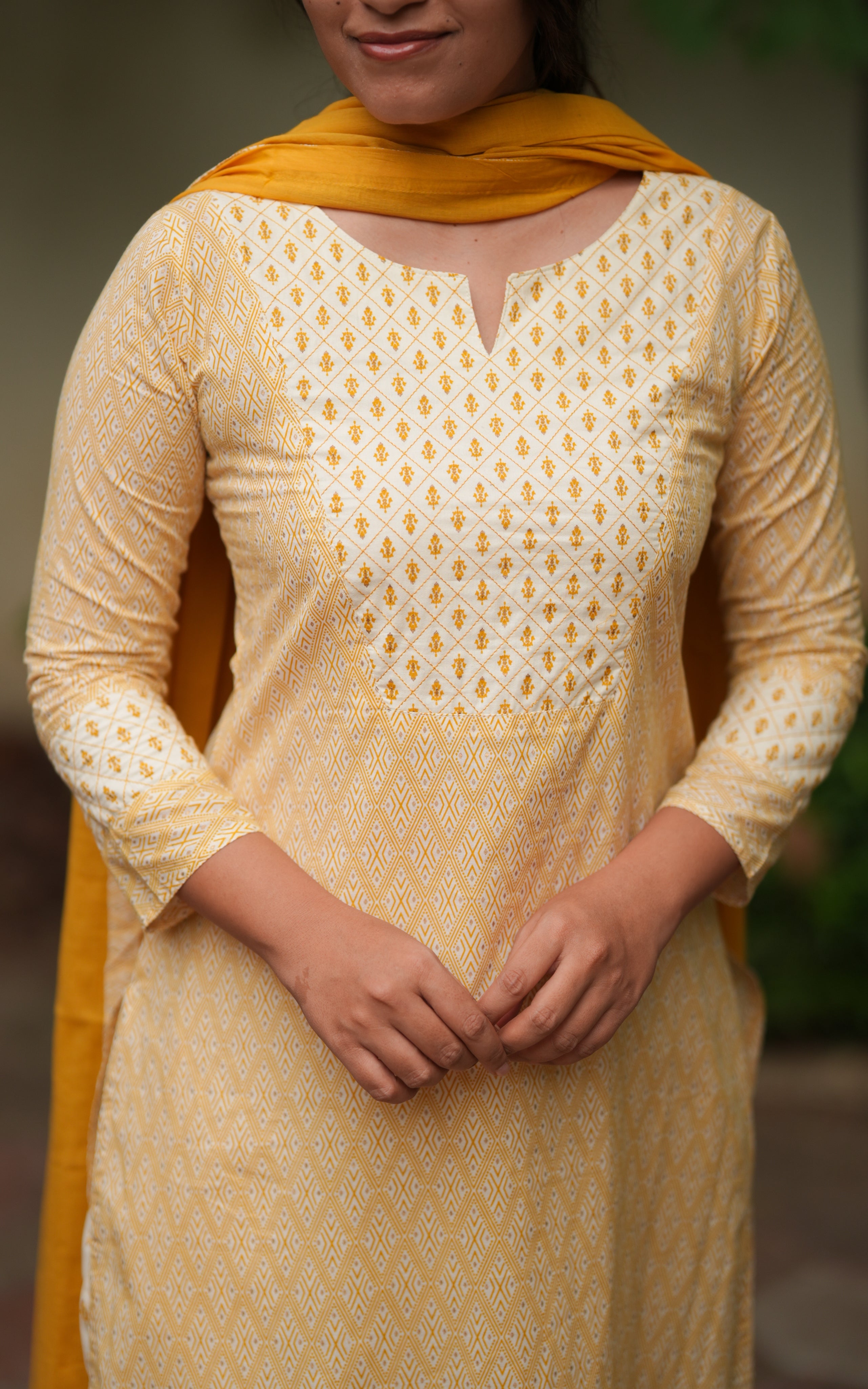 Shakira Yellow (Kurti+Pant+Dupatta)