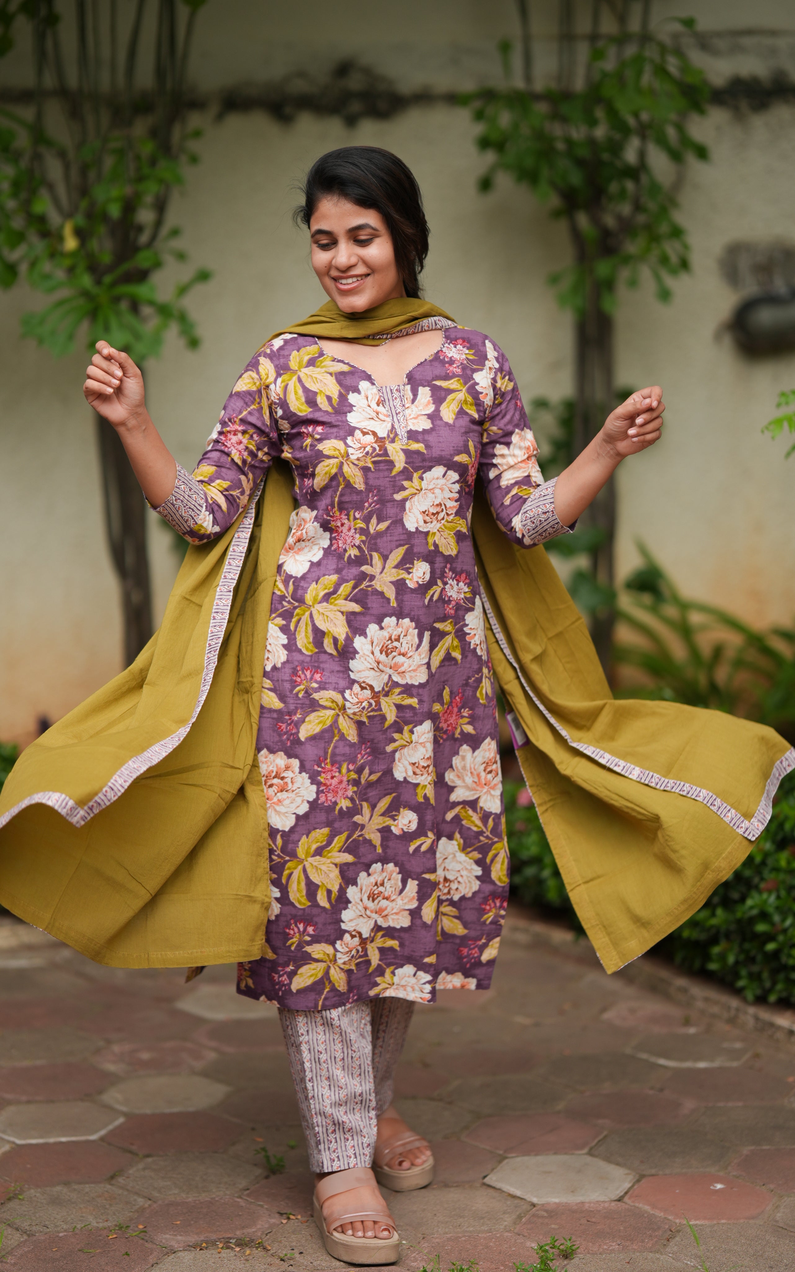 Hasini Violet (Kurti+Pant+Dupatta)