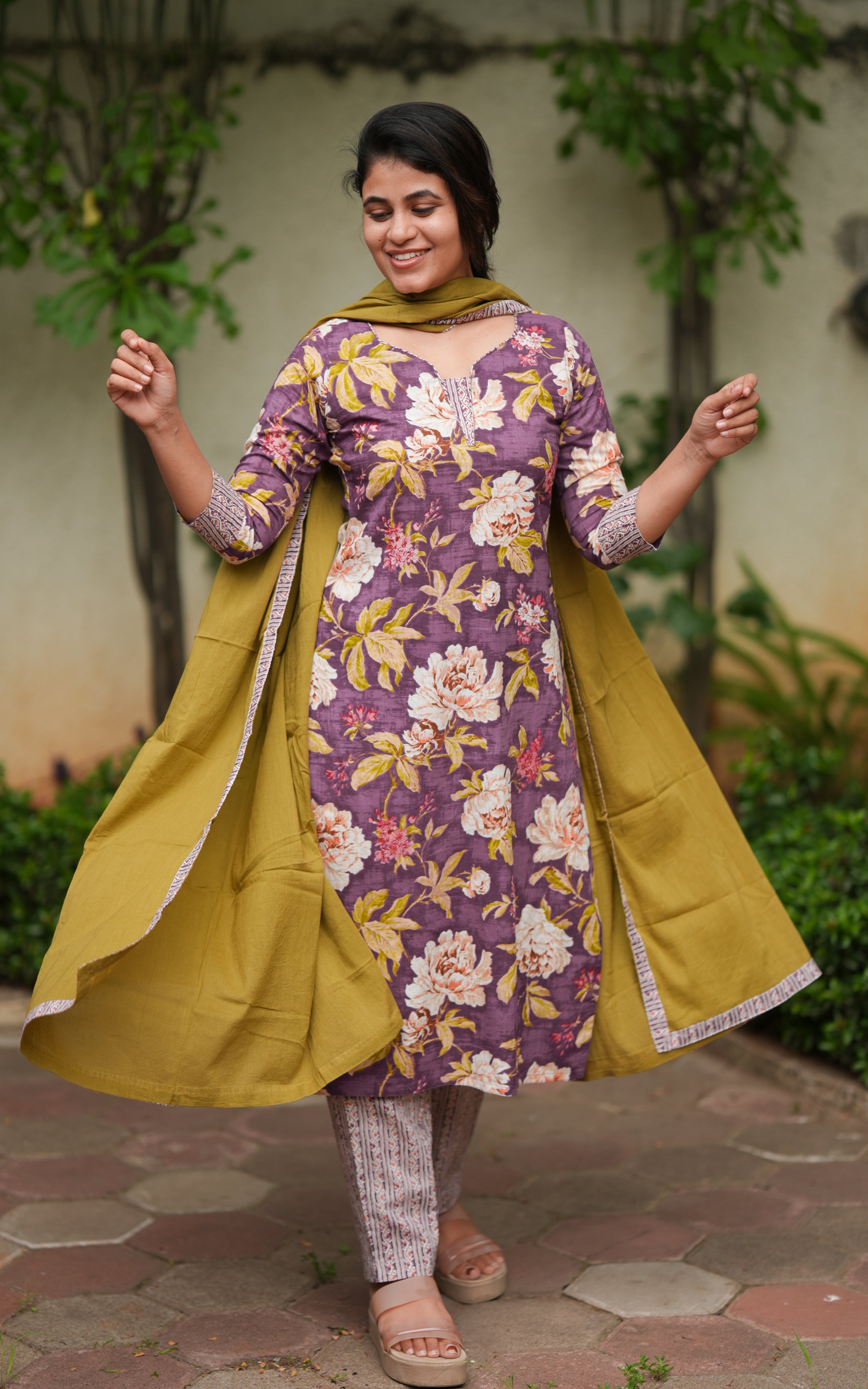 Hasini Violet (Kurti+Pant+Dupatta)