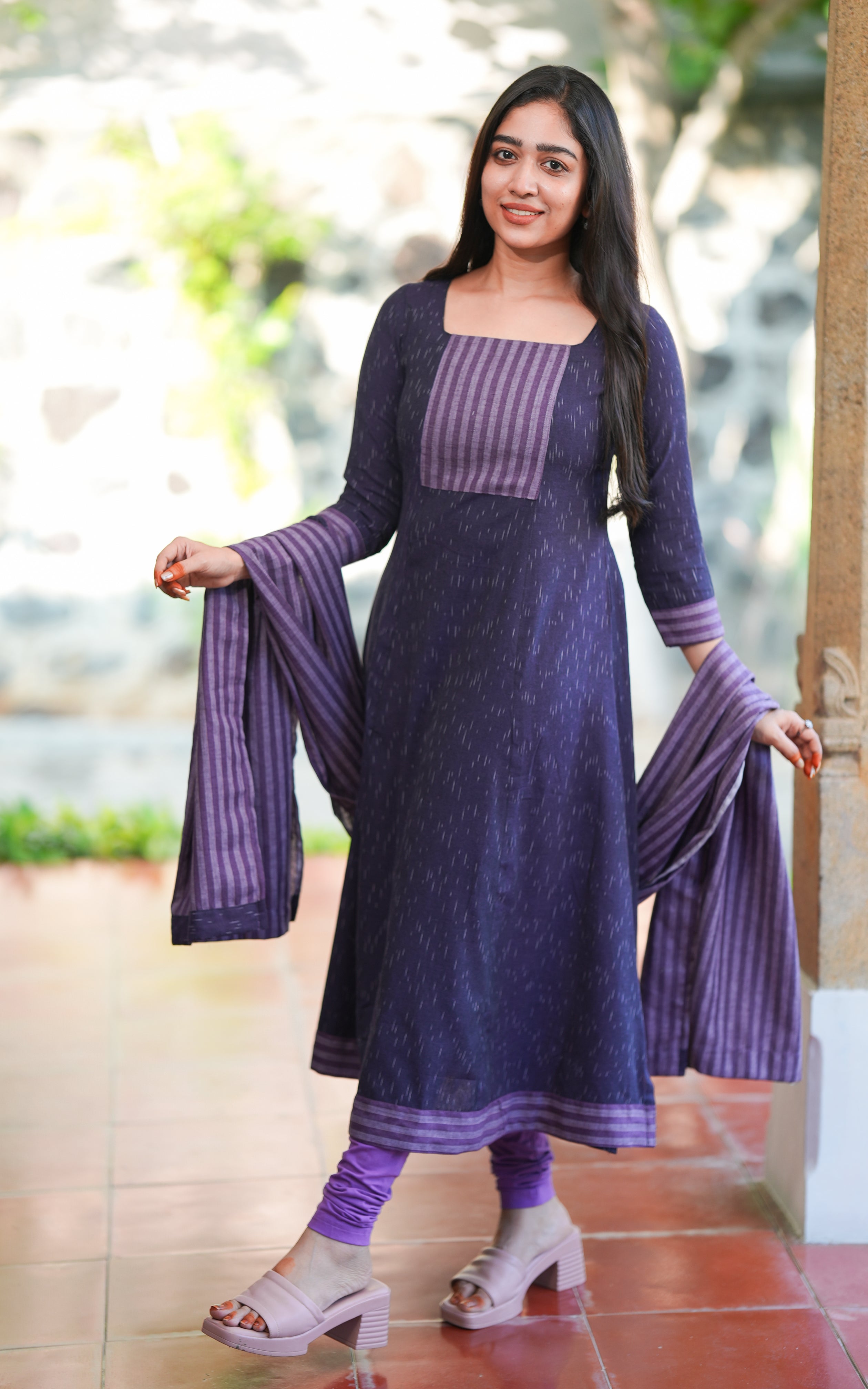 Venmugil (Kurti+Dupatta) KURTIS instore