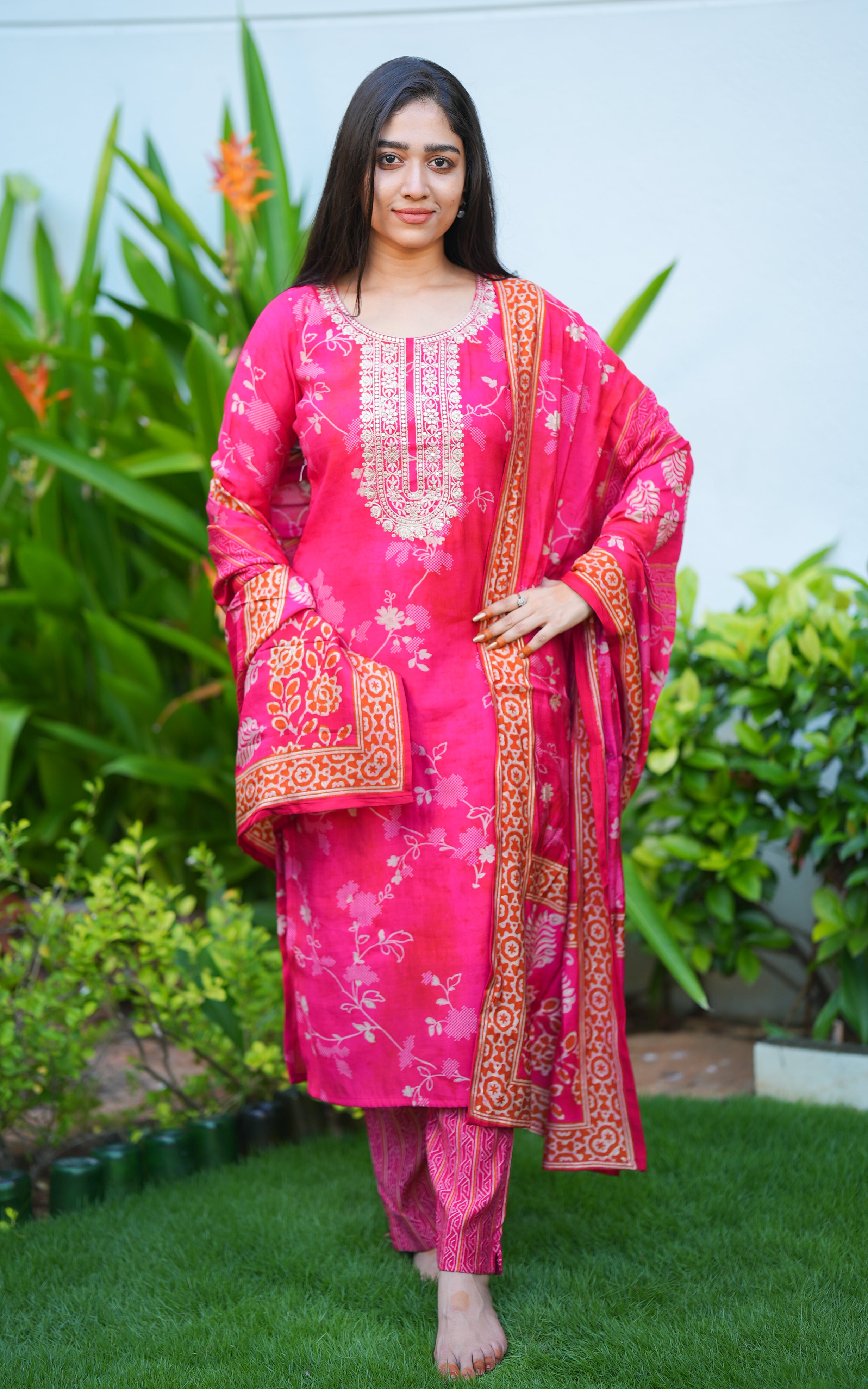 Manasii Pink (Kurti+Pant+Dupatta) KURTIS Instore