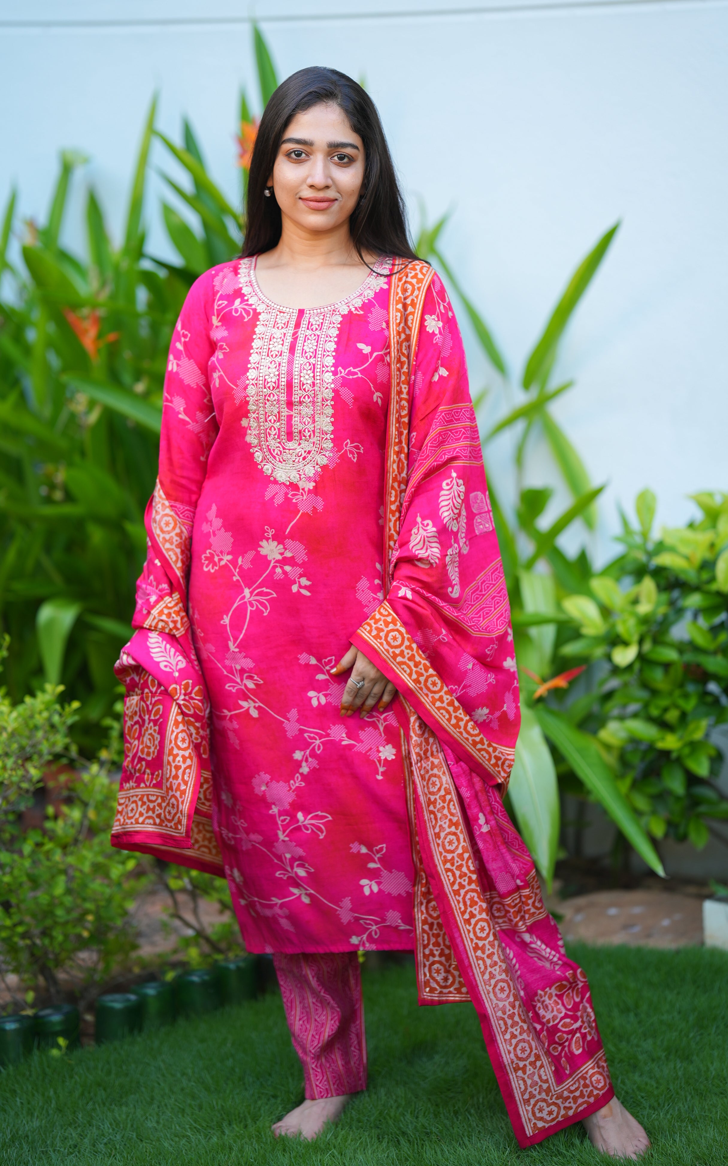 Manasii Pink (Kurti+Pant+Dupatta) KURTIS Instore