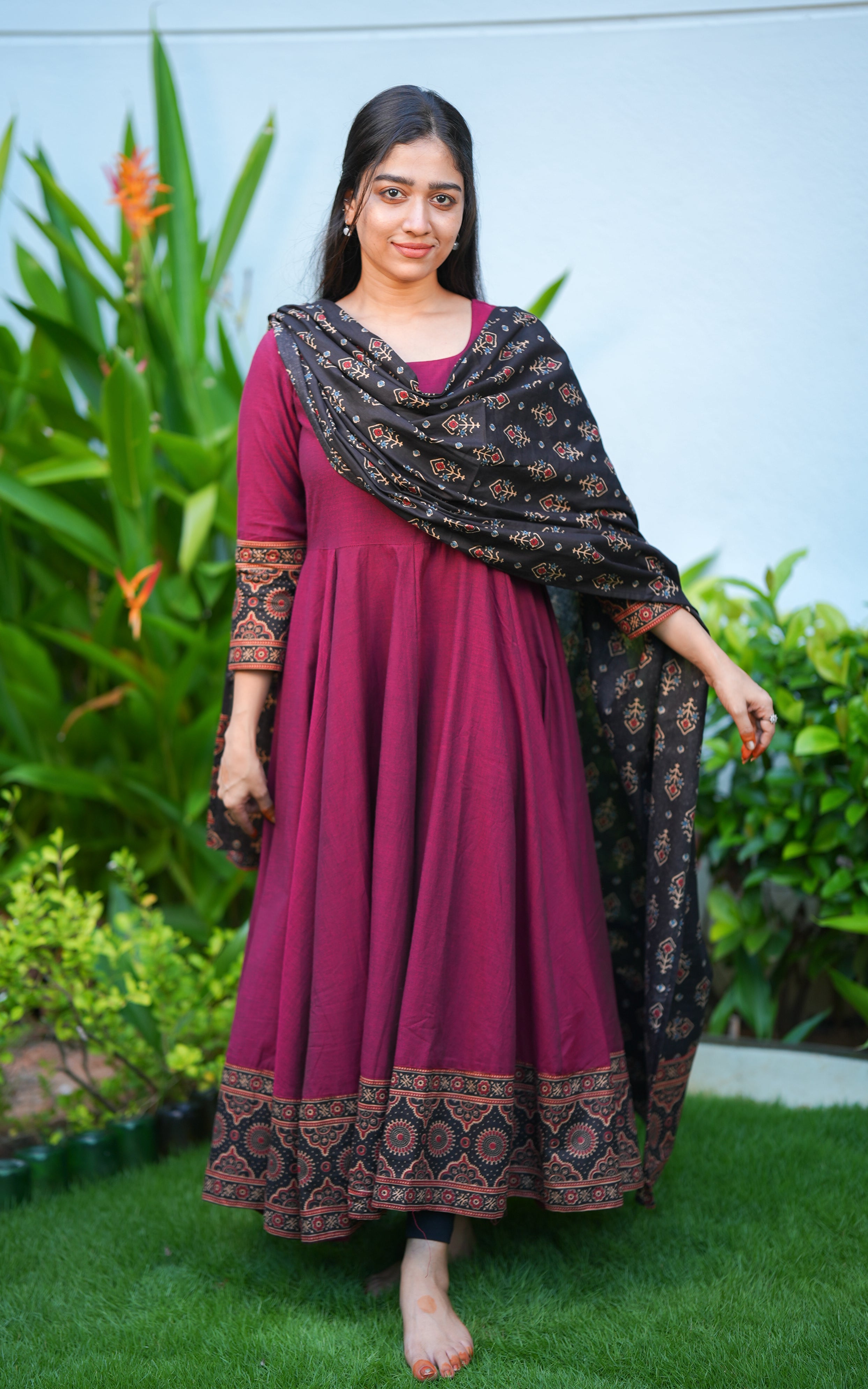 Rithula (Kurti+Dupatta) KURTIS instore