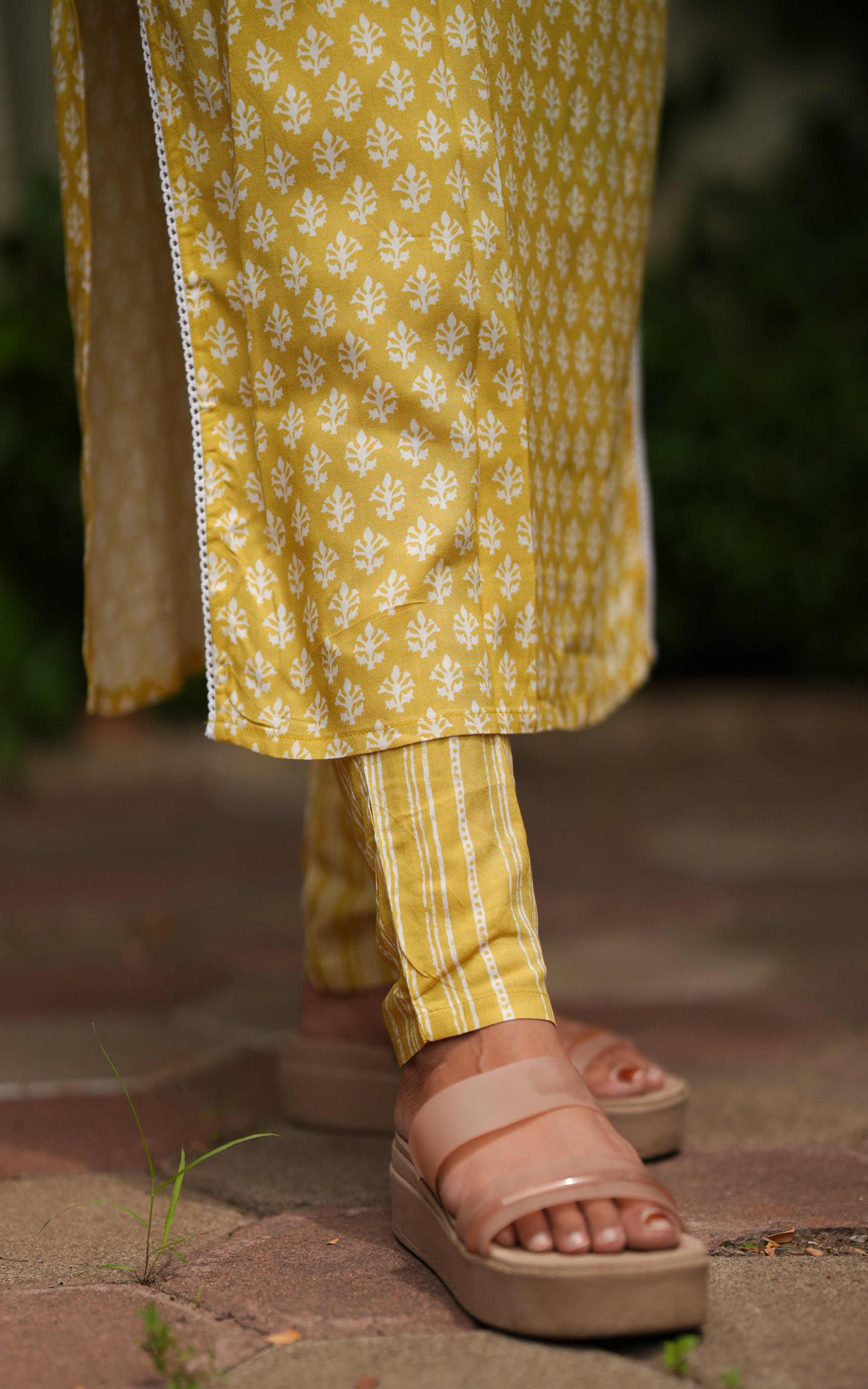 yellow color kurti set