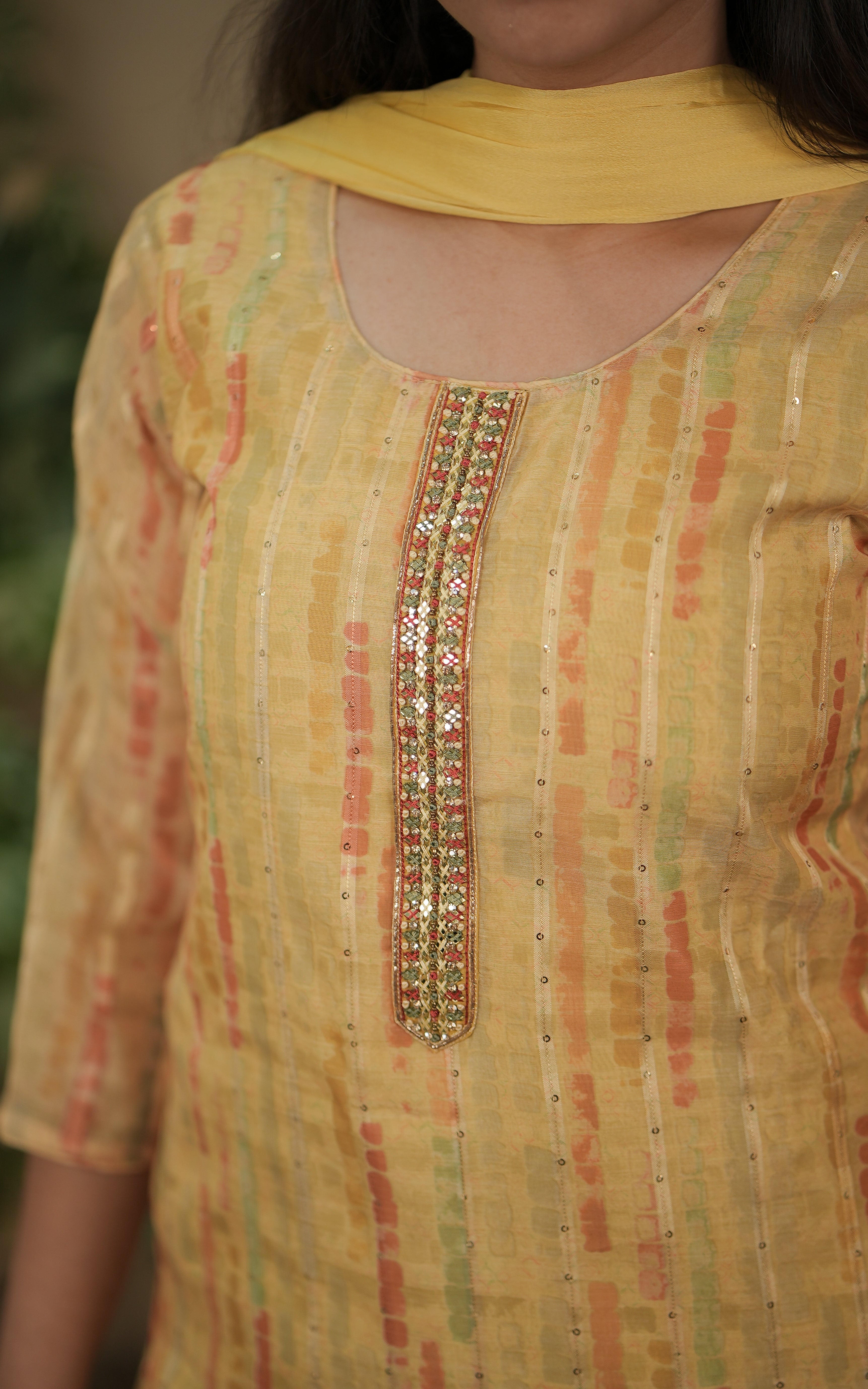 instore kurti set daksha yellow (kurti+pant+dupatta) art silk bandhani straight cut kurti color: yellow