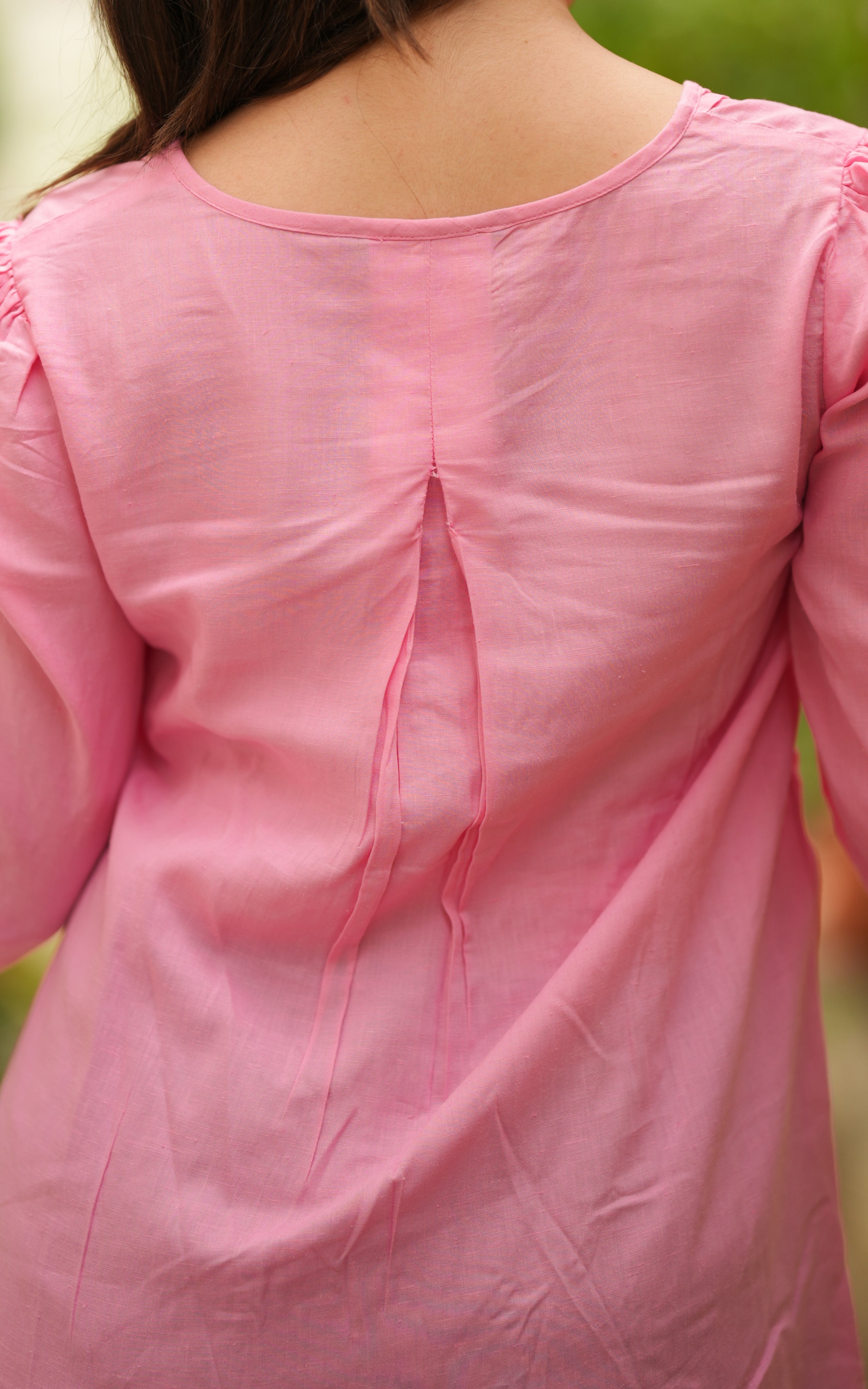 pink color short top