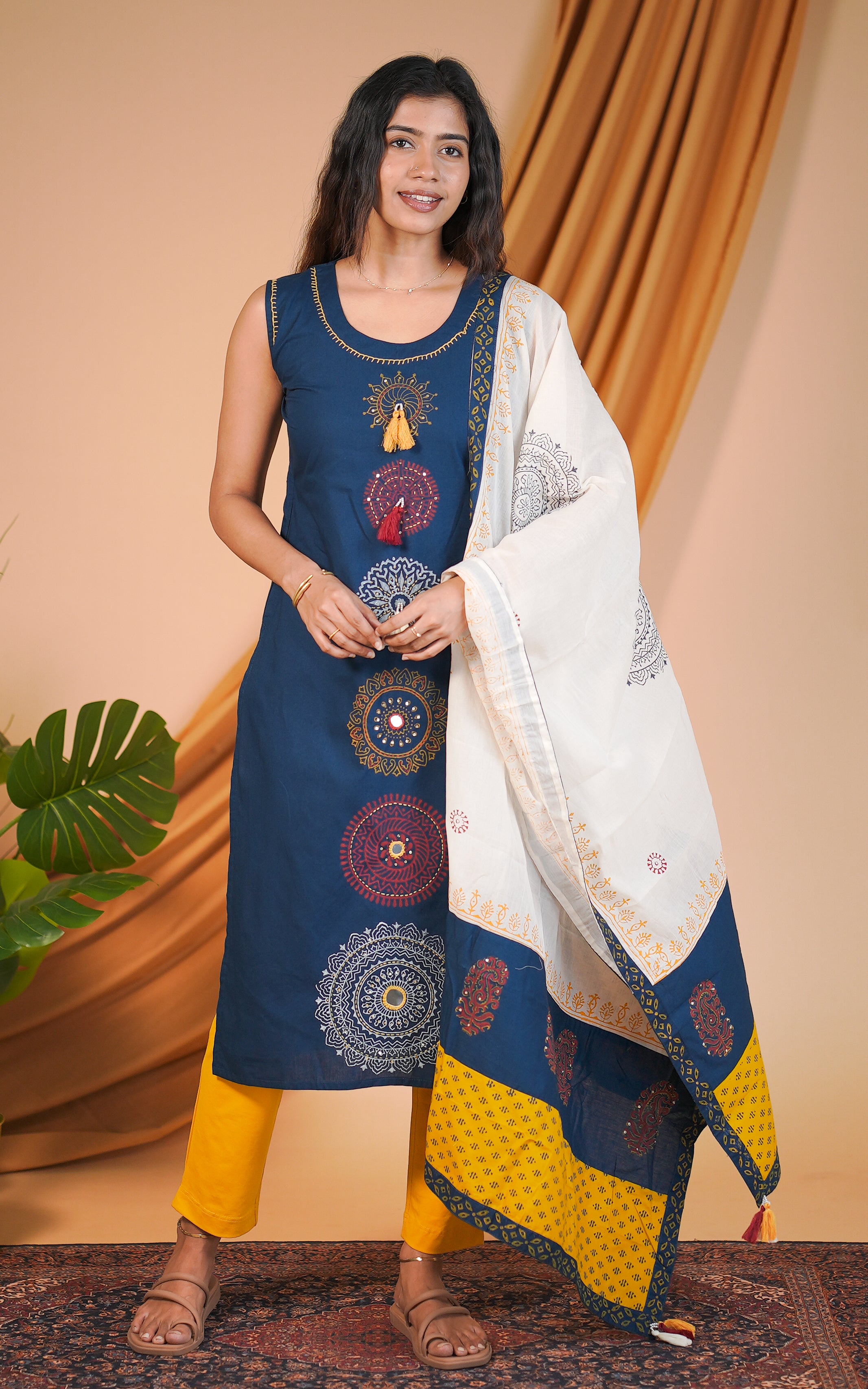 Aurumaya C Handblock (Kurti+Dupatta)