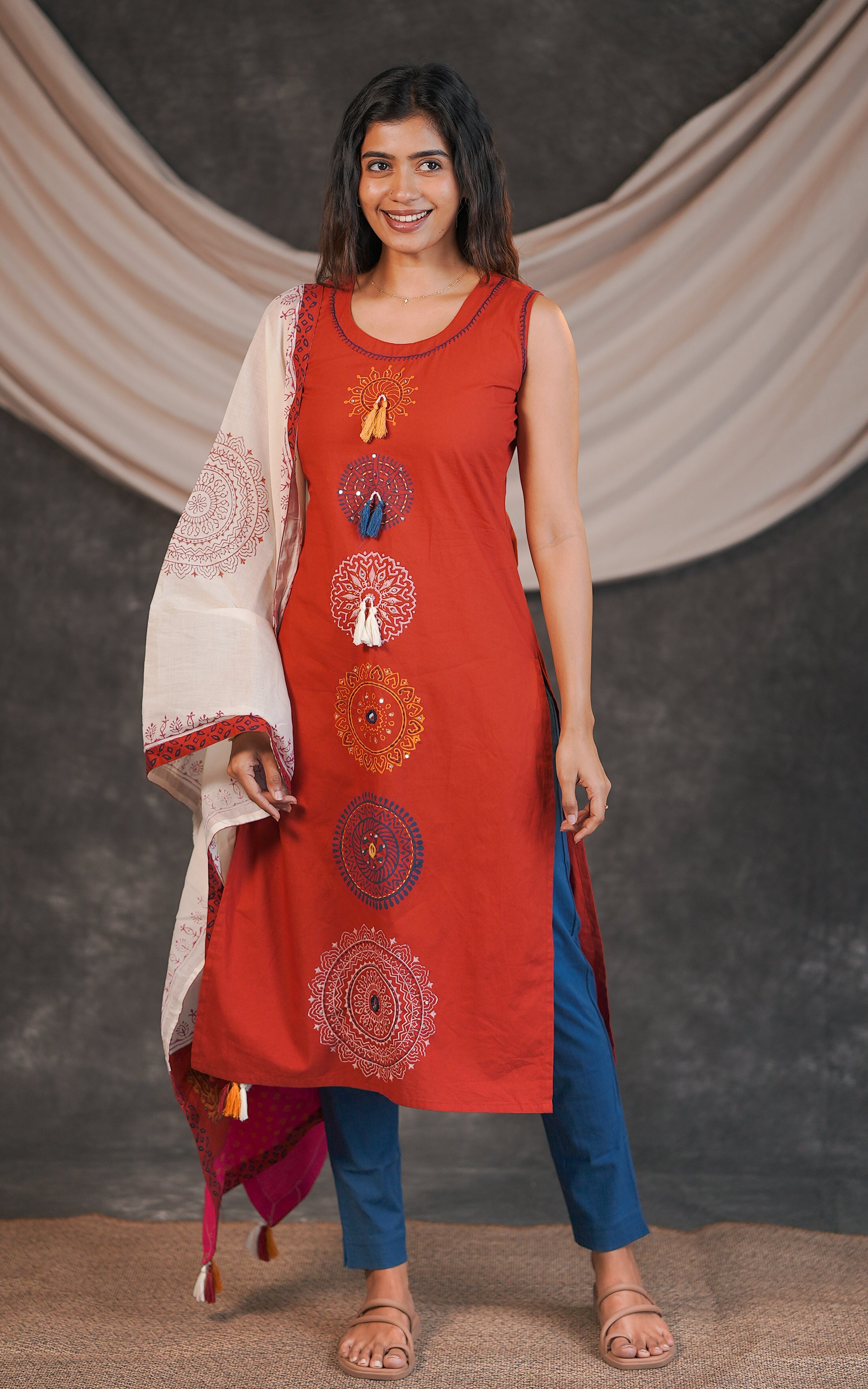 Aurumaya B Handblock (Kurti+Dupatta)
