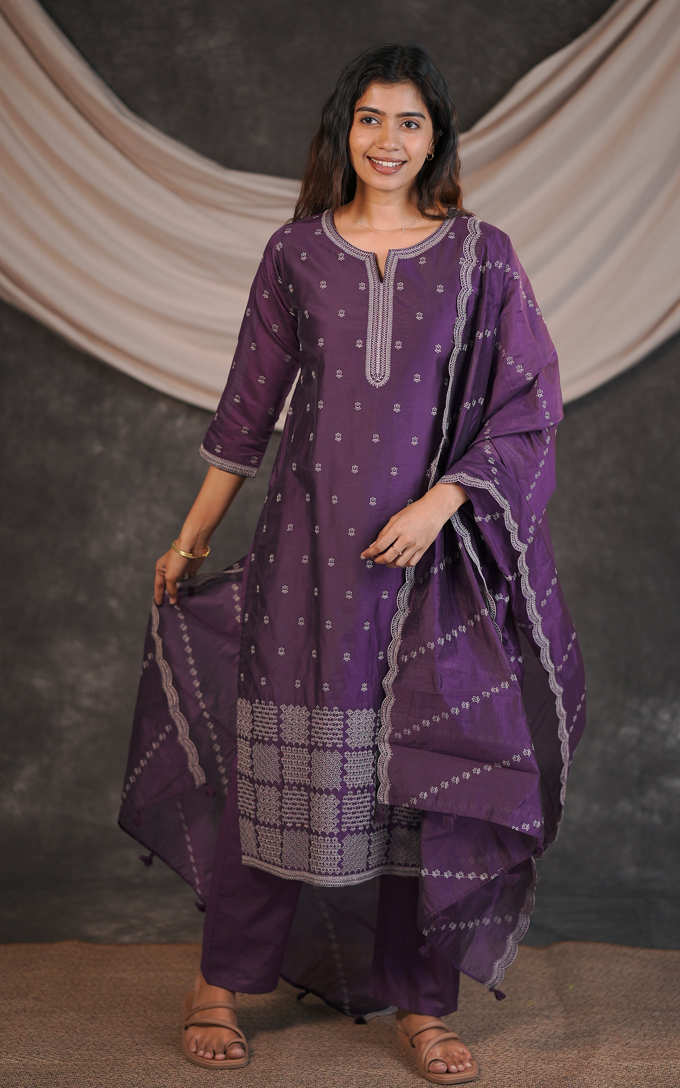 Occasion wear thread work kurti set