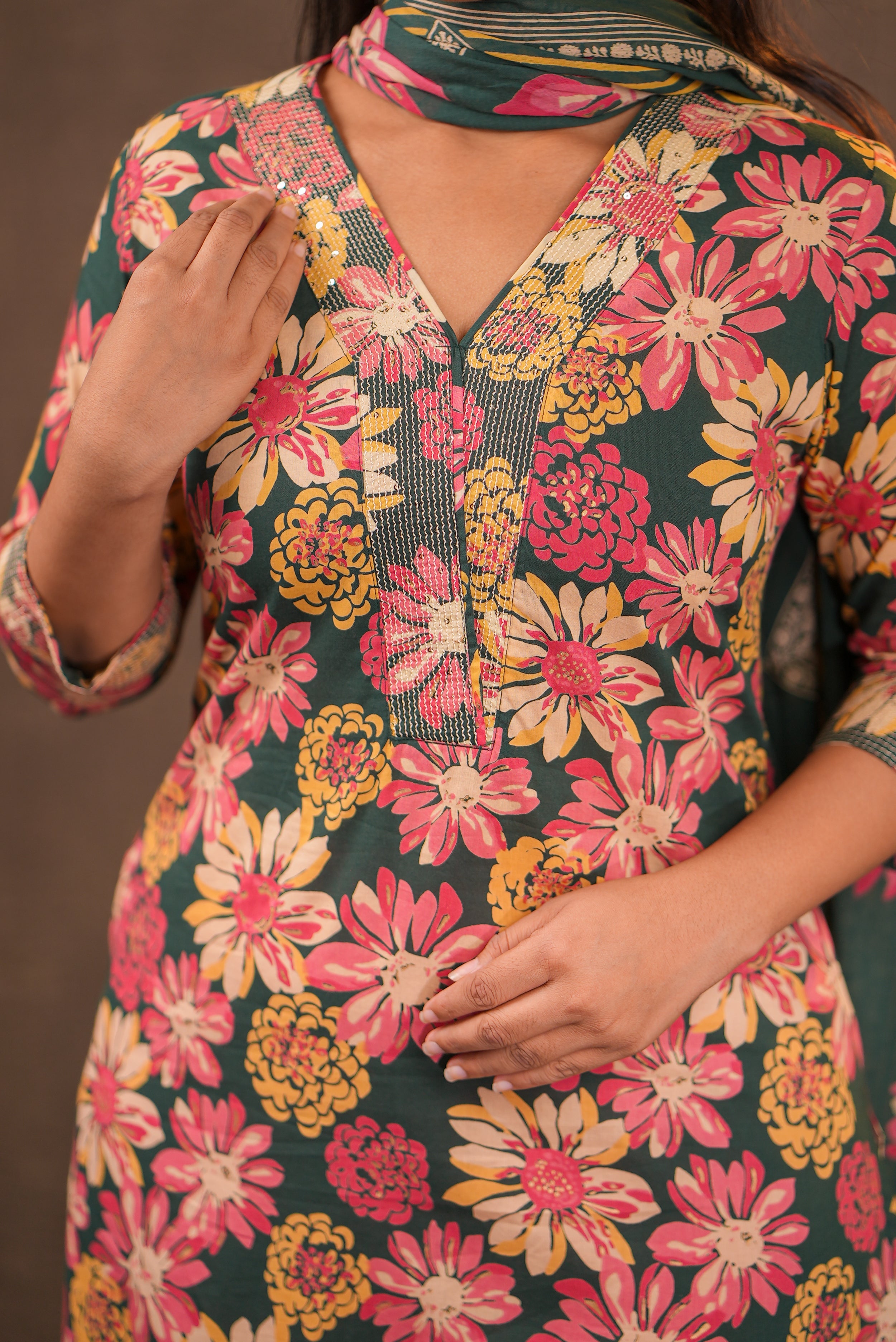 Kalaimathi B (Kurti+Dupatta)