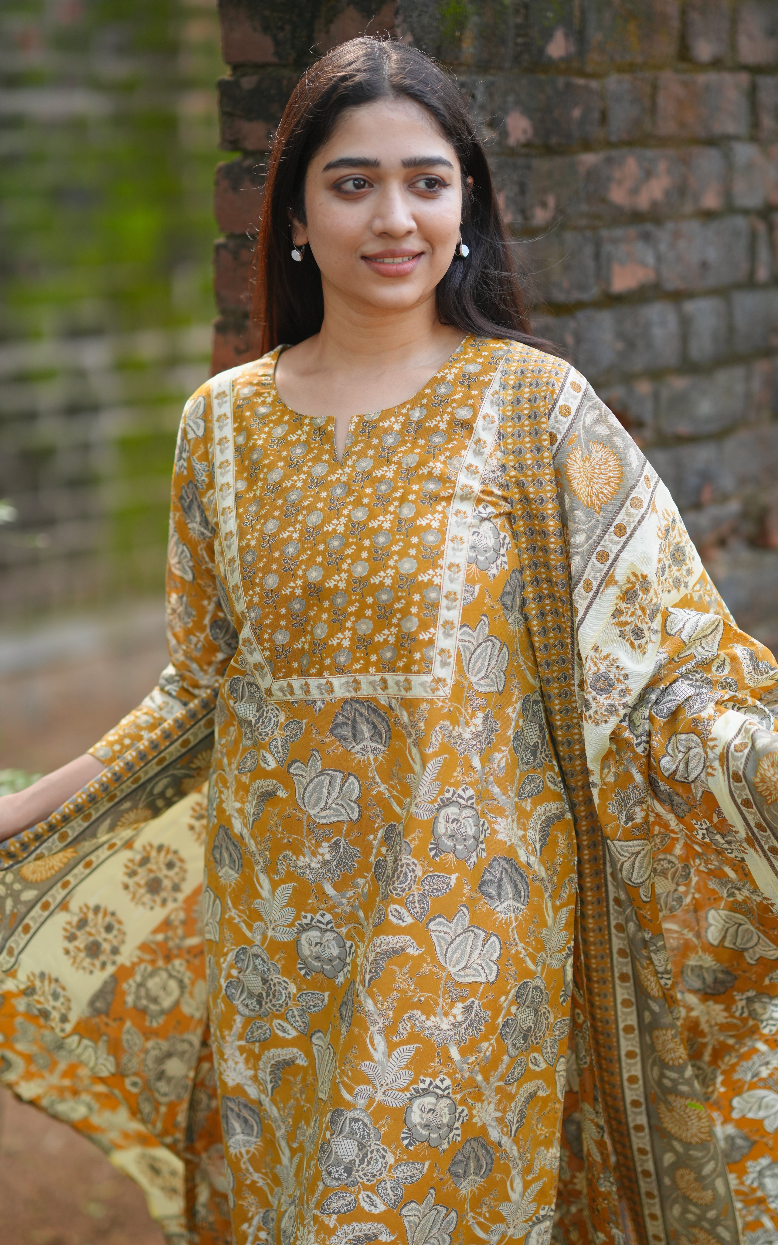 Ashya Mustard (Kurti+Dupatta)