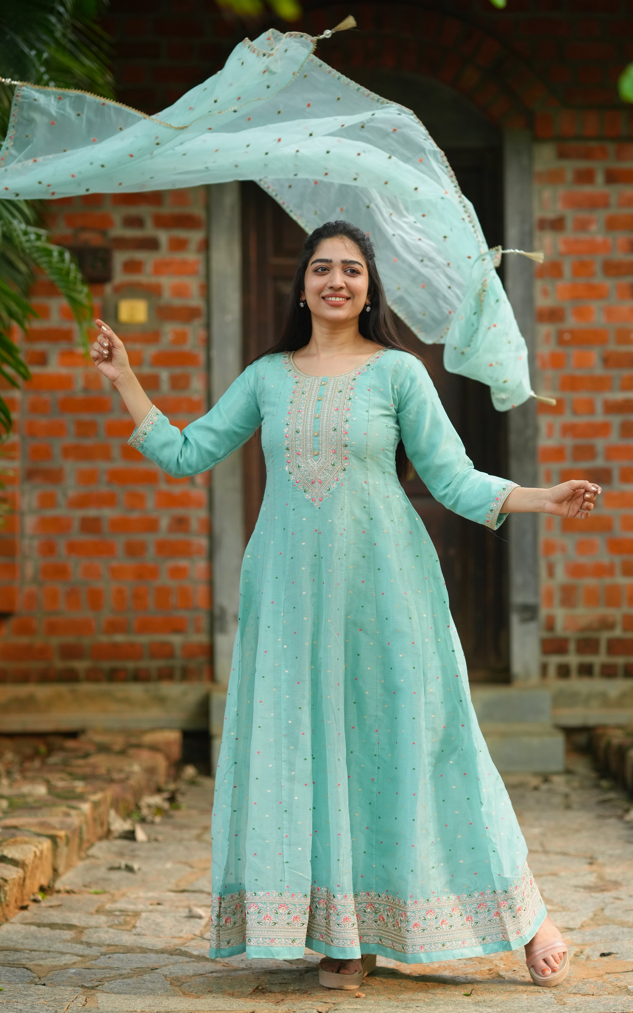 Jenila (Kurti+Dupatta) KURTIS Instore