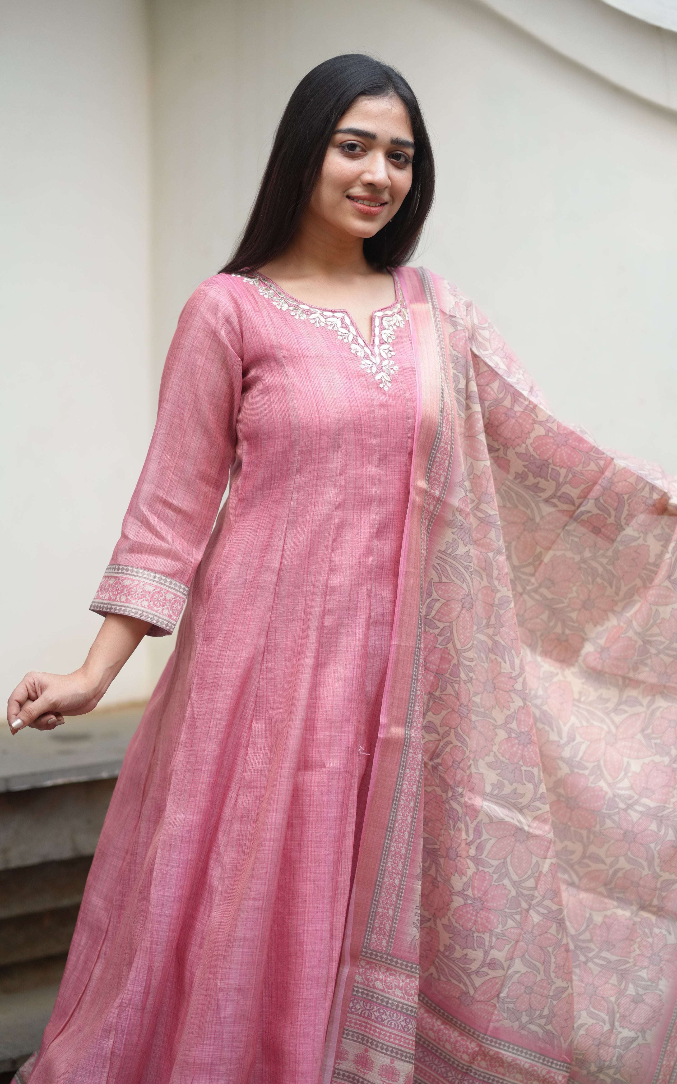 Umavadhi (Kurti+Dupatta) KURTIS Instore