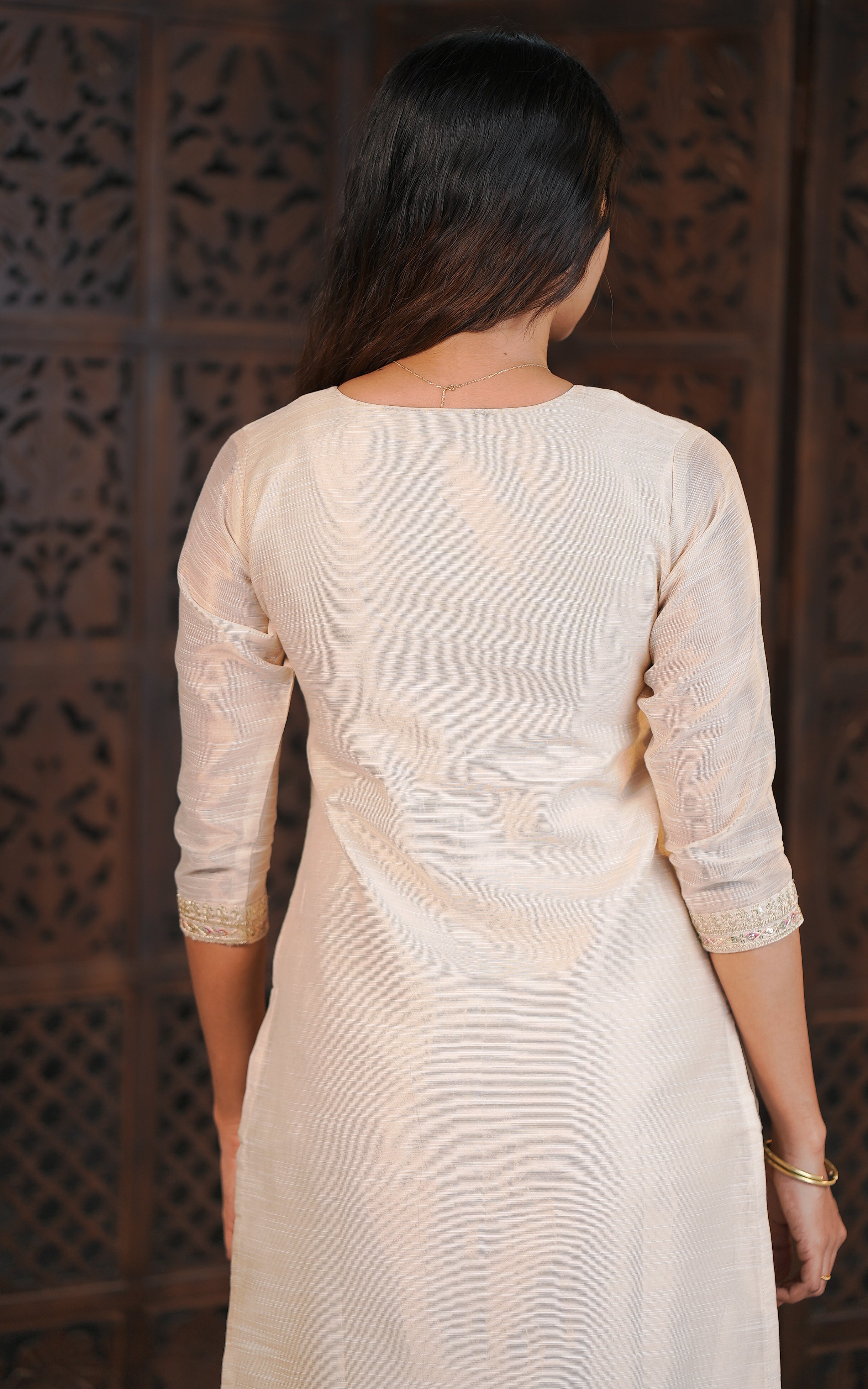 Praneeka (Kurti+Pant+Dupatta)