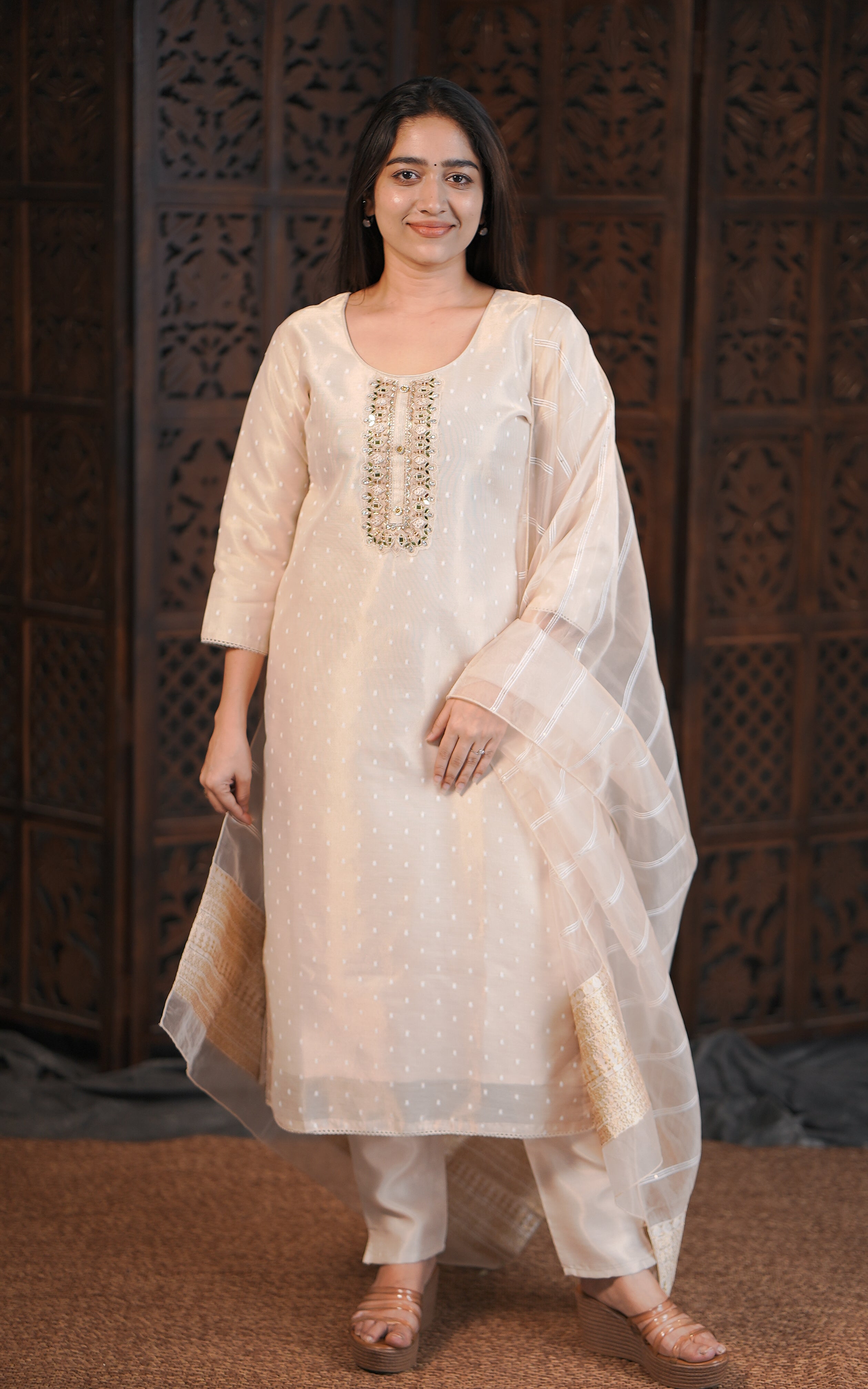 Subakshana A (Kurti+Pant+Dupatta)