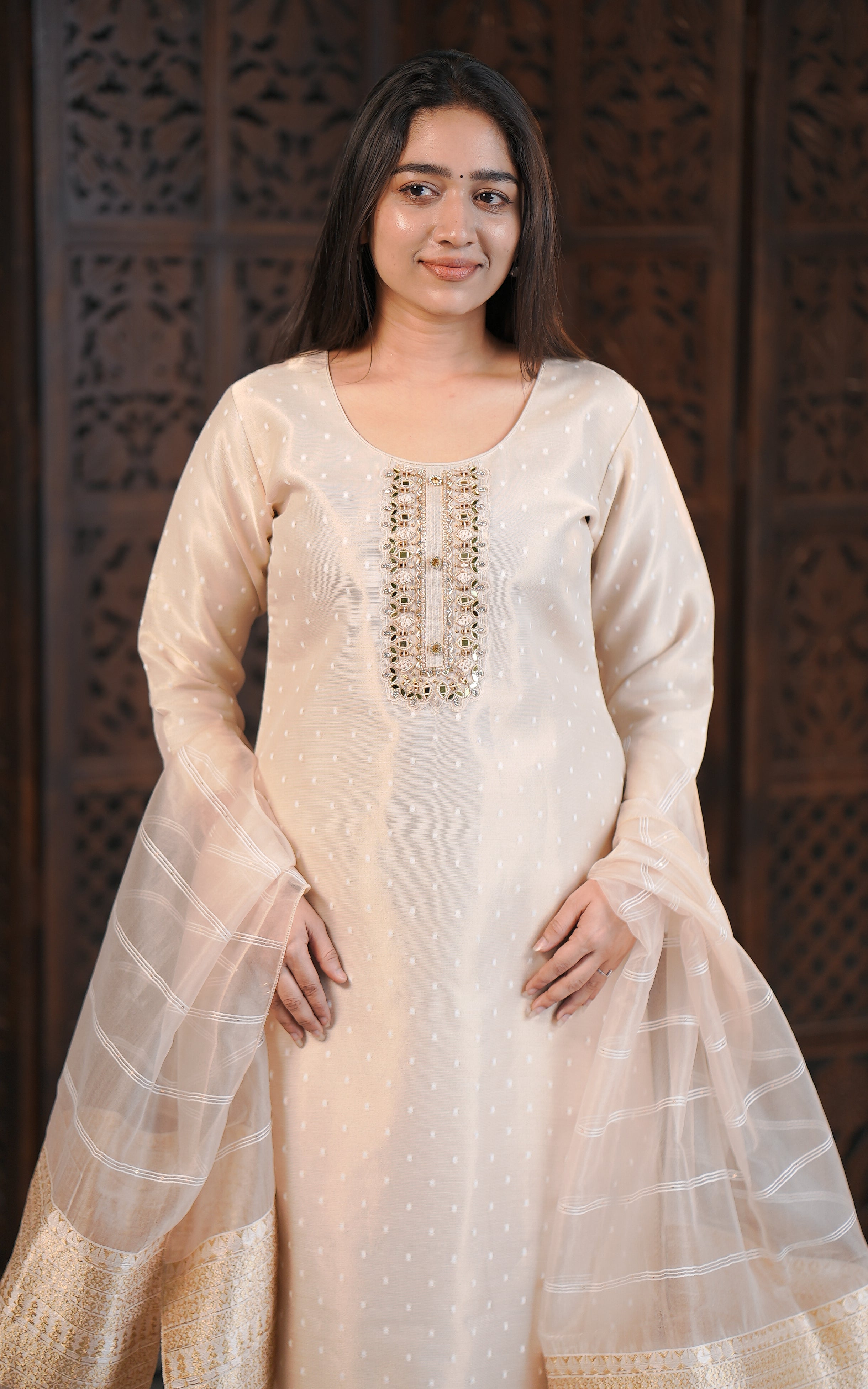Subakshana A (Kurti+Pant+Dupatta)