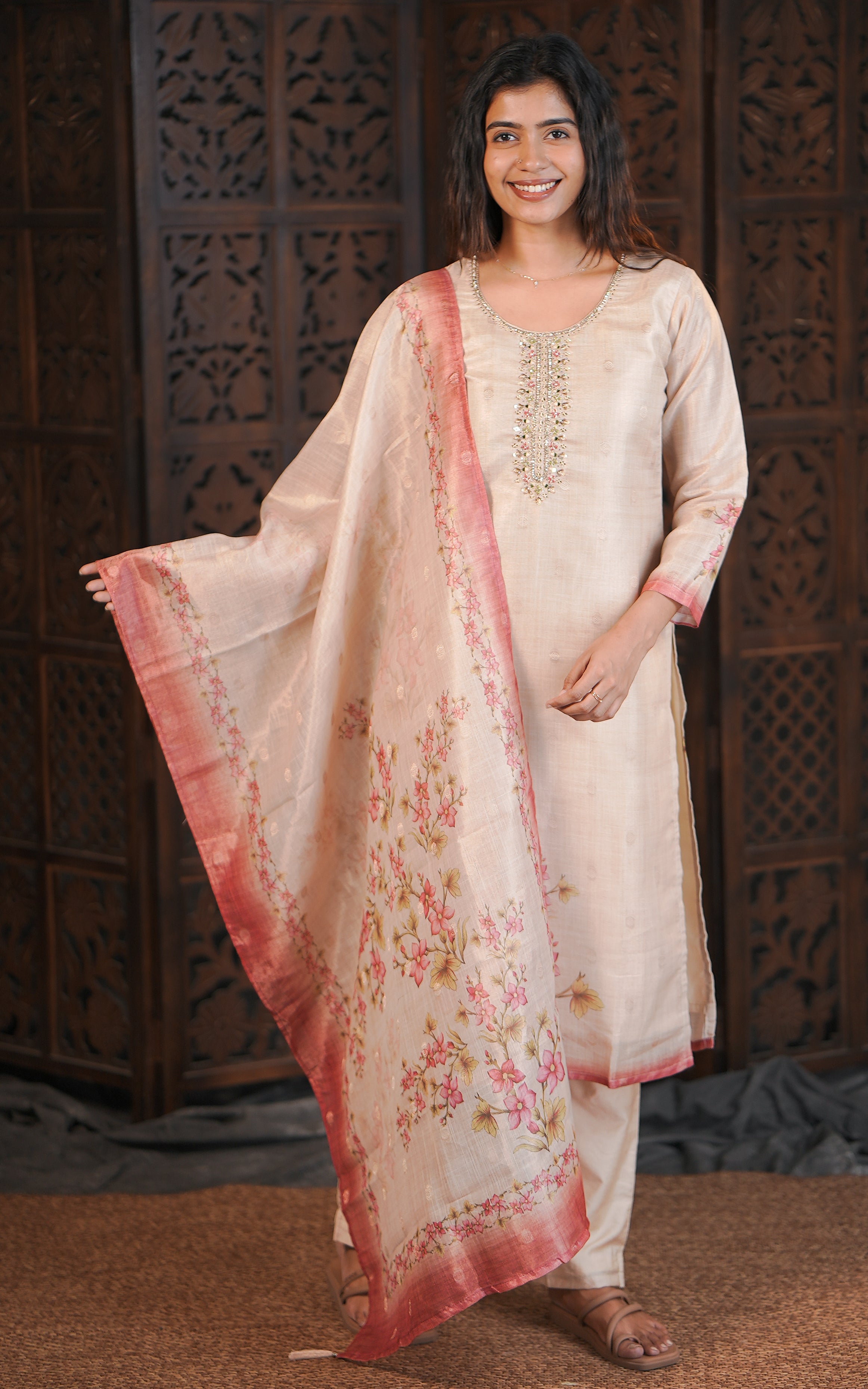 Mozhimathi (Kurti+Pant+Dupatta)
