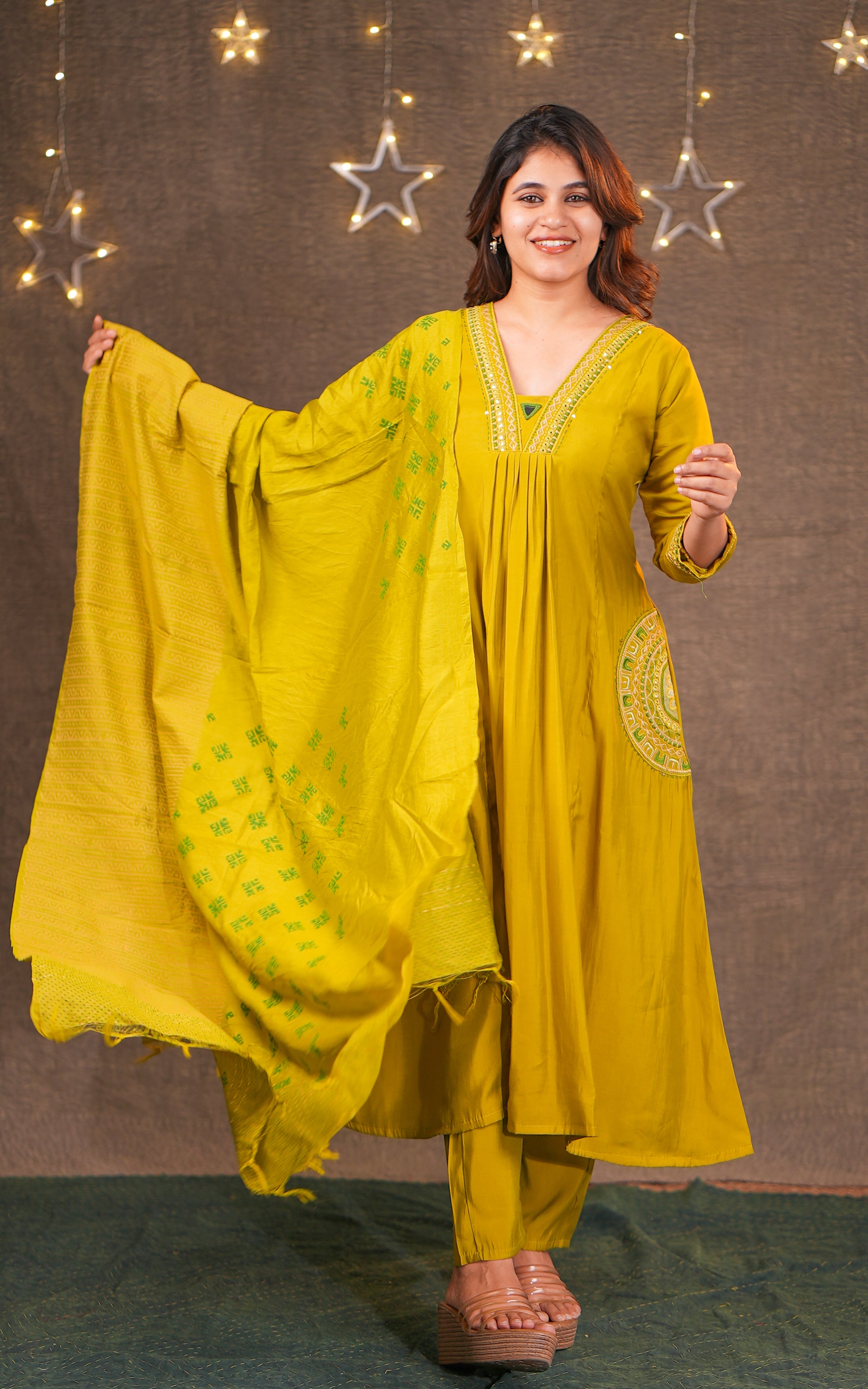 Aline kurti sets for women