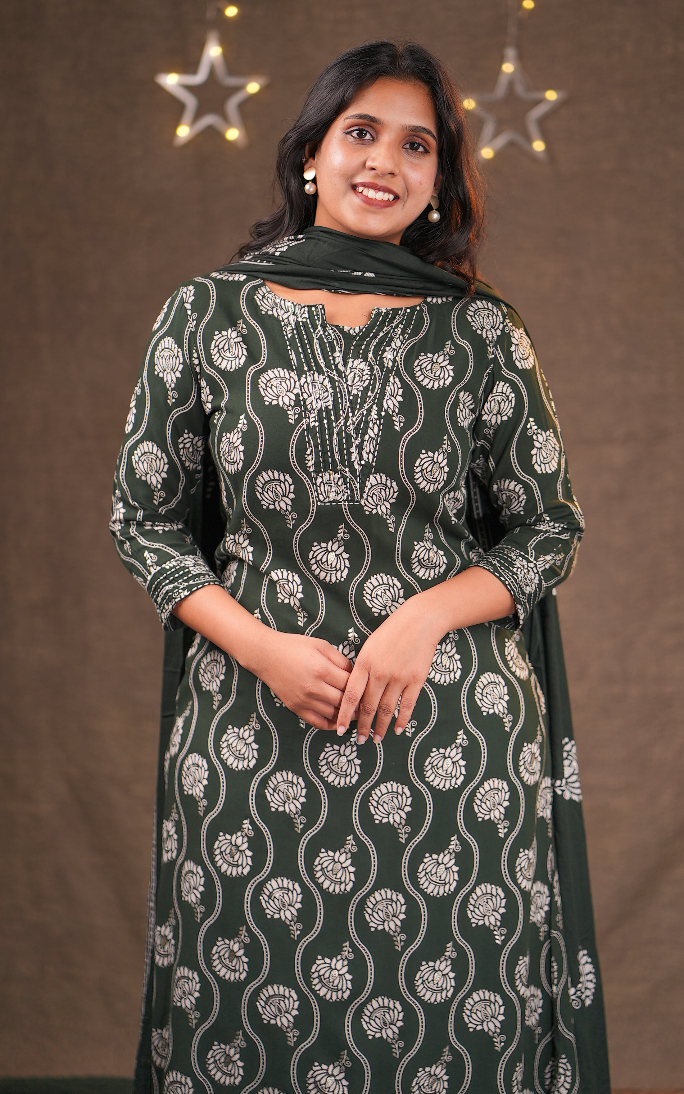 Bhavina B (Kurti+Dupatta)